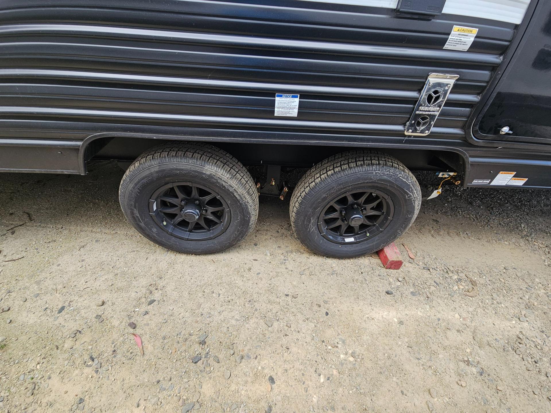 2026 Forest River RV 2026 Forest River RV Cherokee Grey Wolf - thumbnail 37