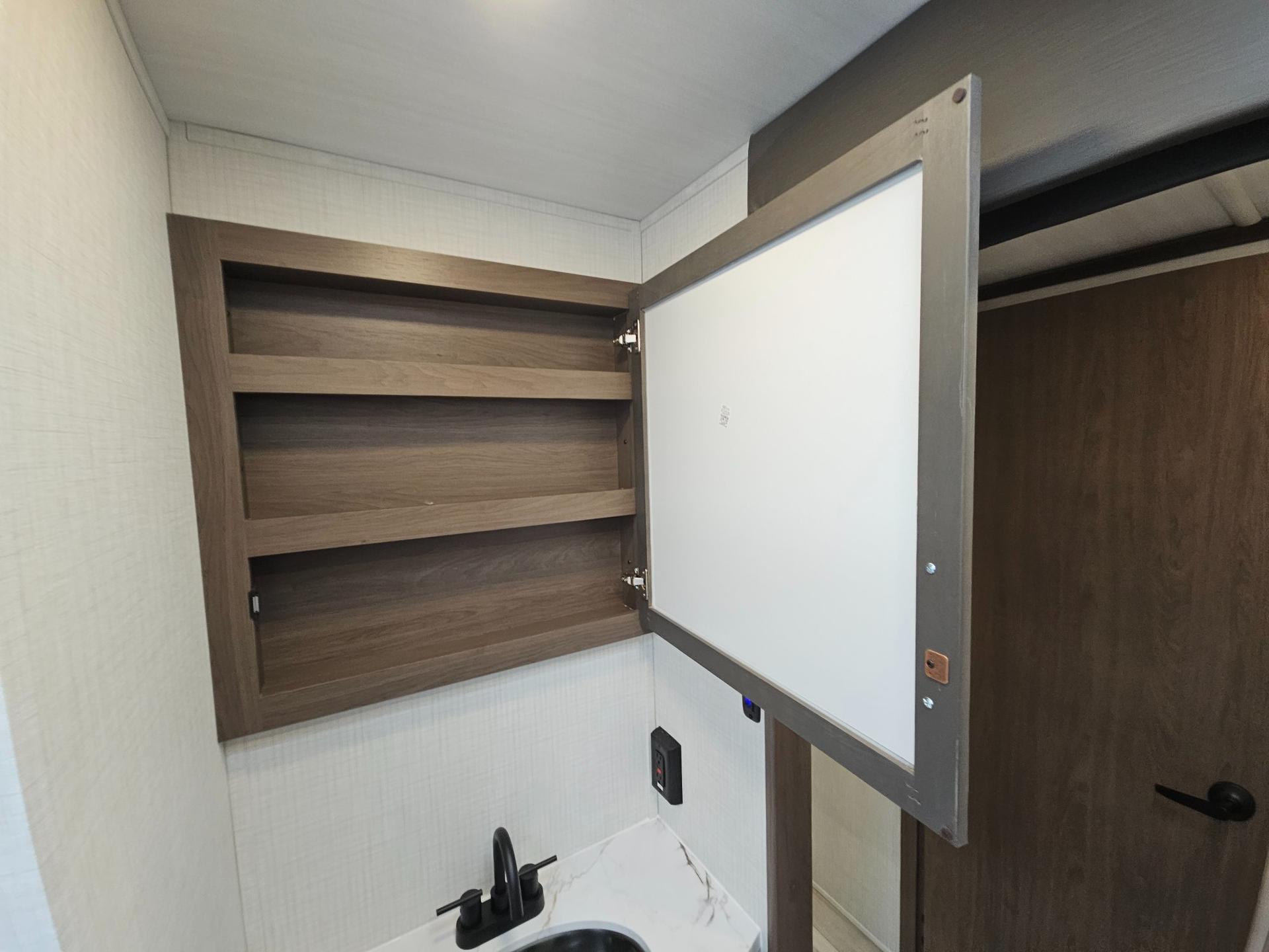 2026 Keystone RV 2026 Keystone RV Cougar Half-Ton - thumbnail 27