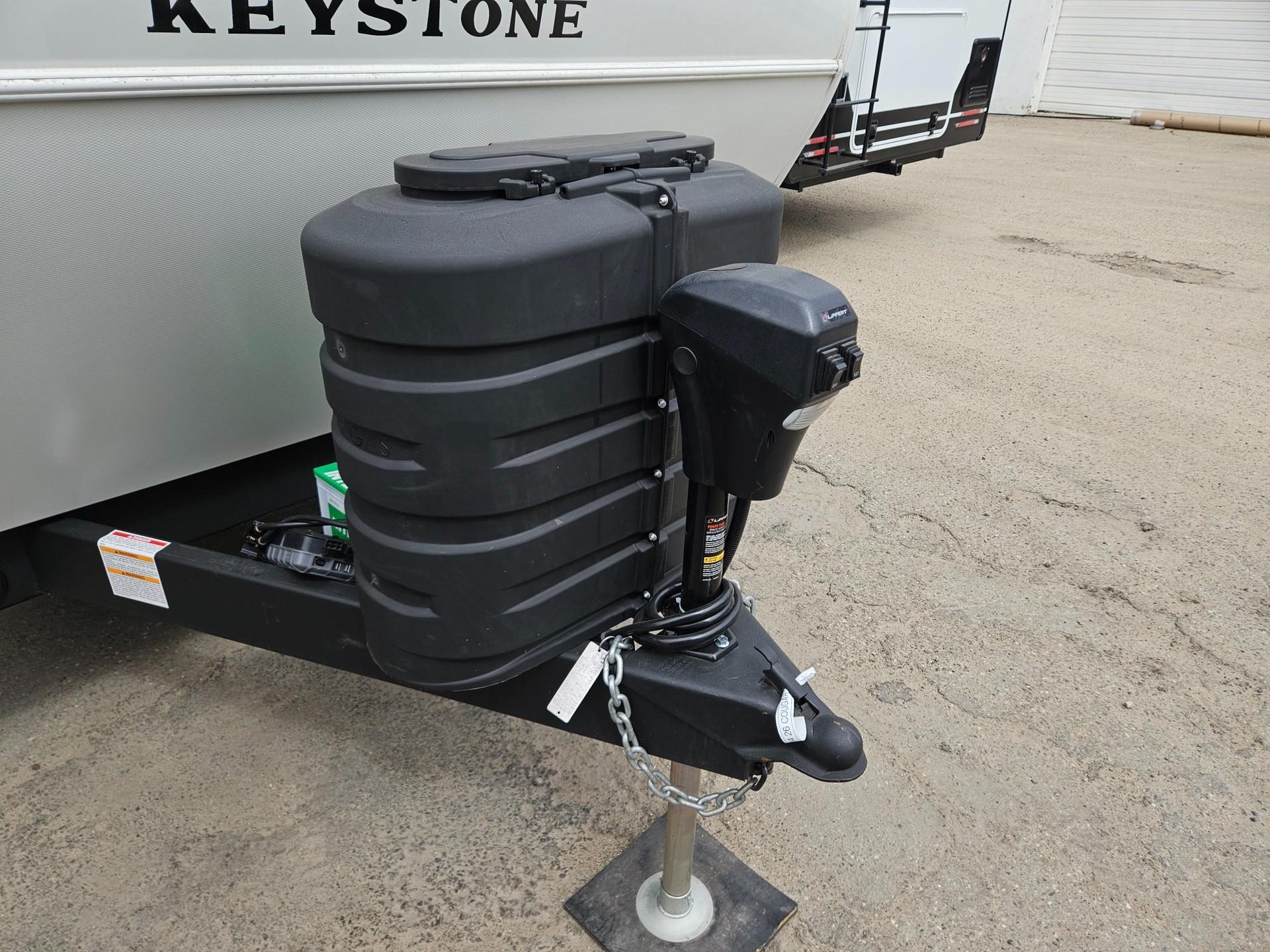 2026 Keystone RV 2026 Keystone RV Cougar Half-Ton - thumbnail 35