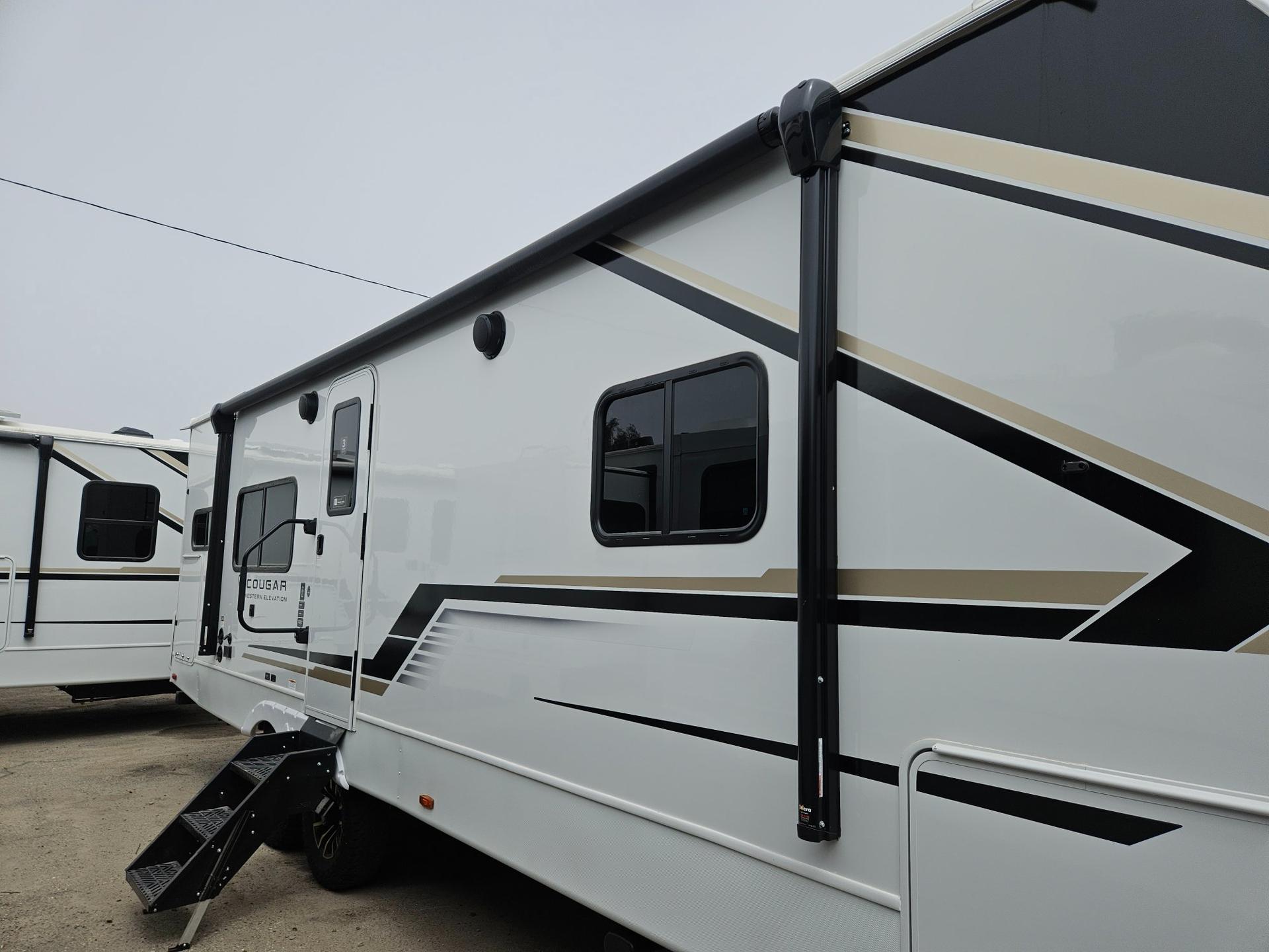 2026 Keystone RV 2026 Keystone RV Cougar Half-Ton - thumbnail 37