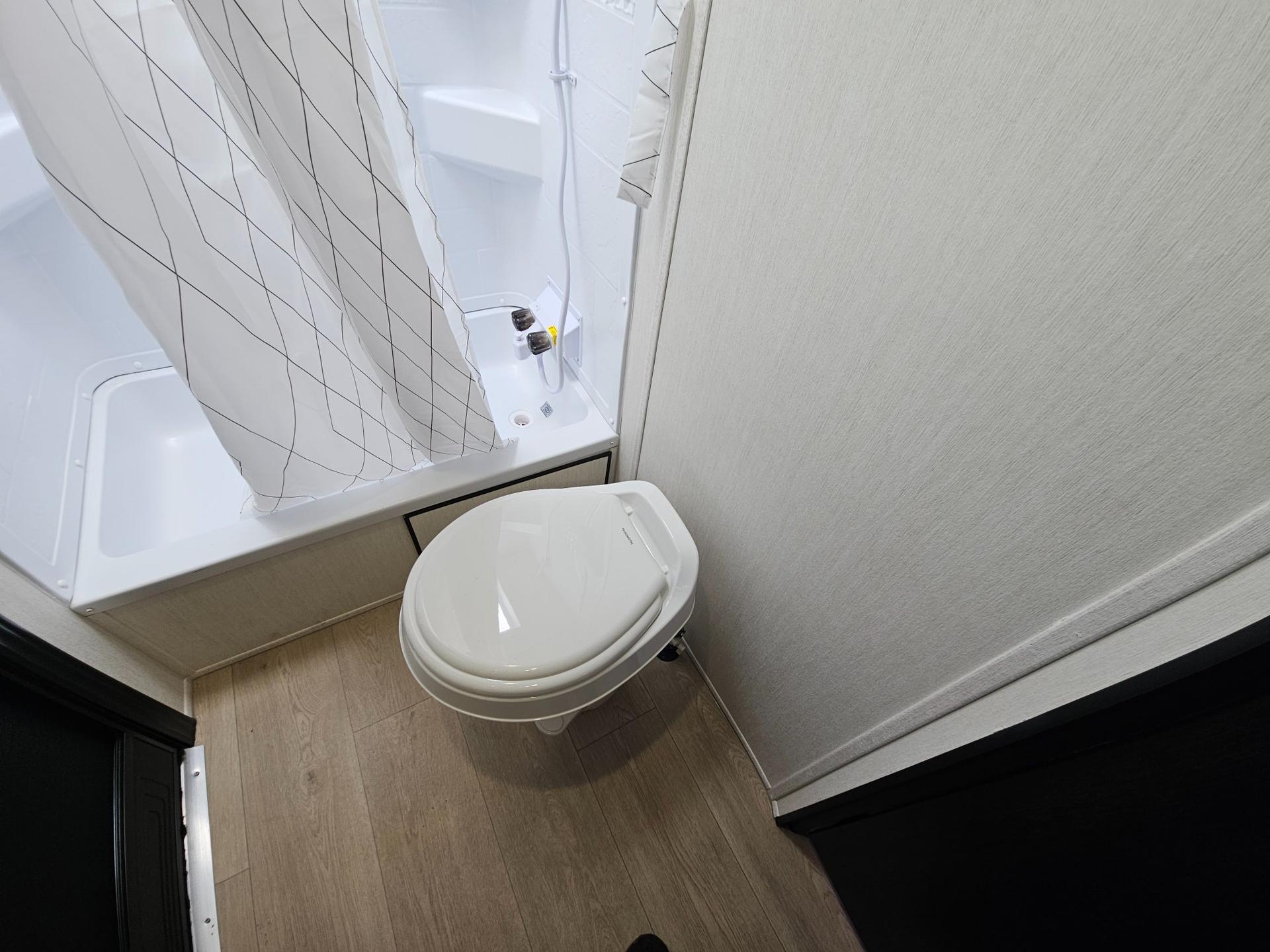 2026 Forest River RV 2026 Forest River RV Cherokee Grey Wolf - thumbnail 29