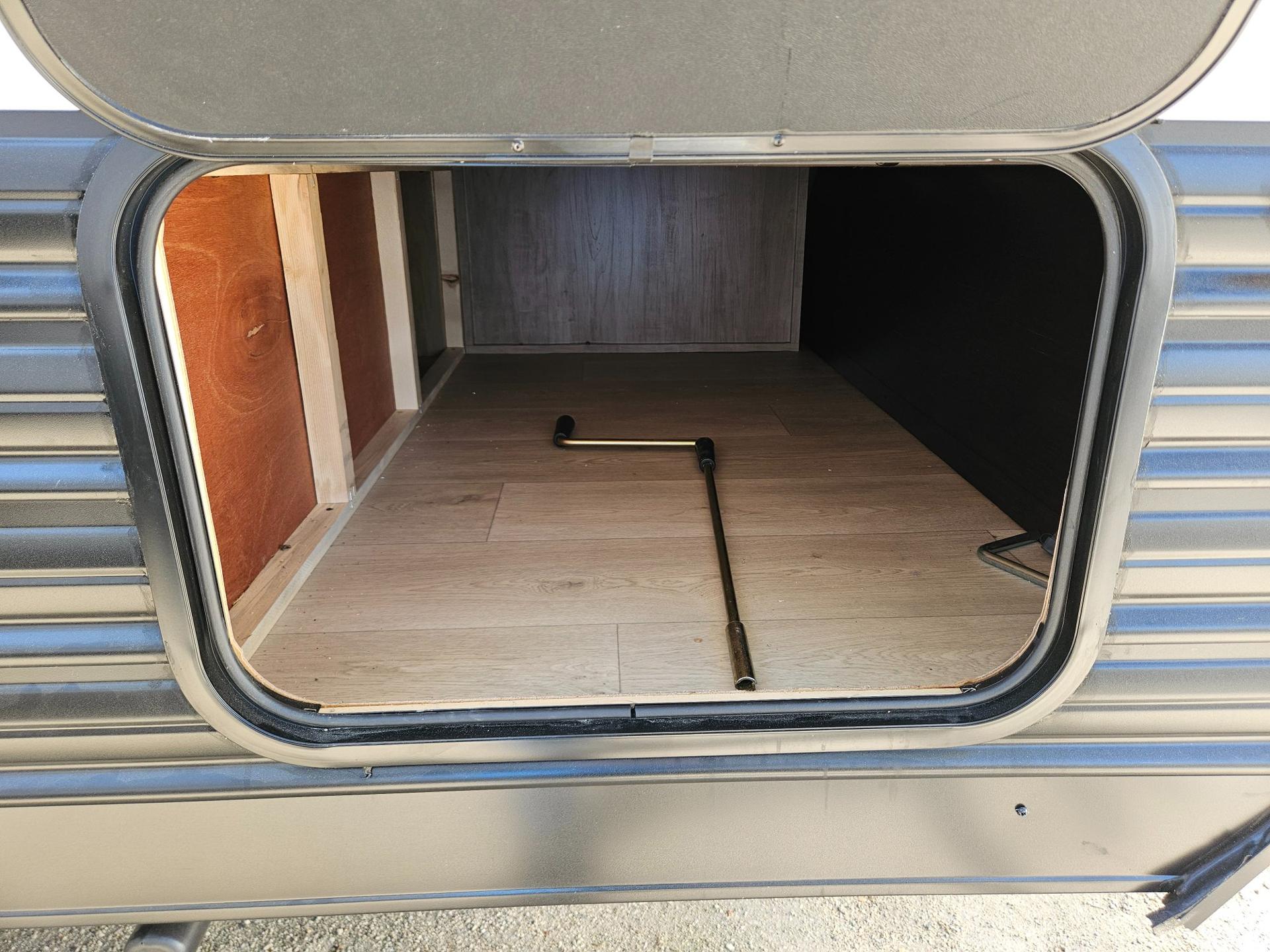 2026 Forest River RV 2026 Forest River RV Cherokee Grey Wolf - thumbnail 31