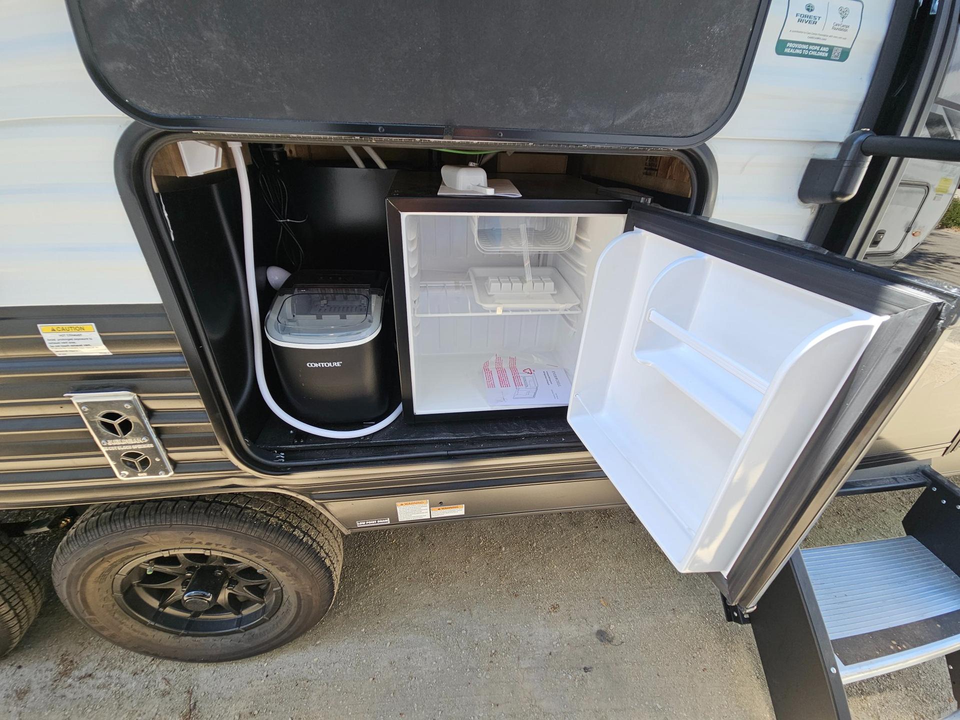 2026 Forest River RV 2026 Forest River RV Cherokee Grey Wolf - thumbnail 35