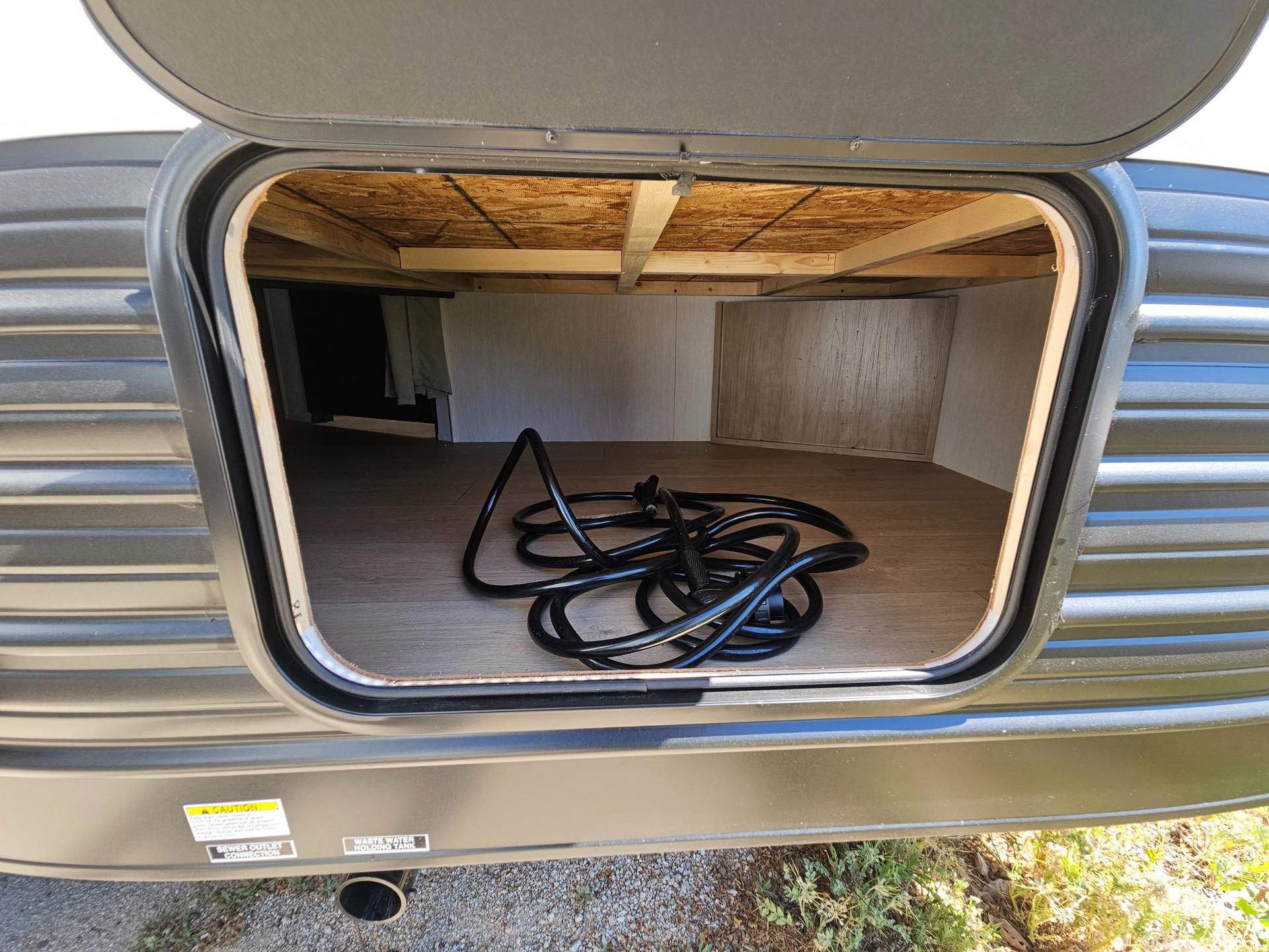 2026 Forest River RV 2026 Forest River RV Cherokee Grey Wolf - thumbnail 42