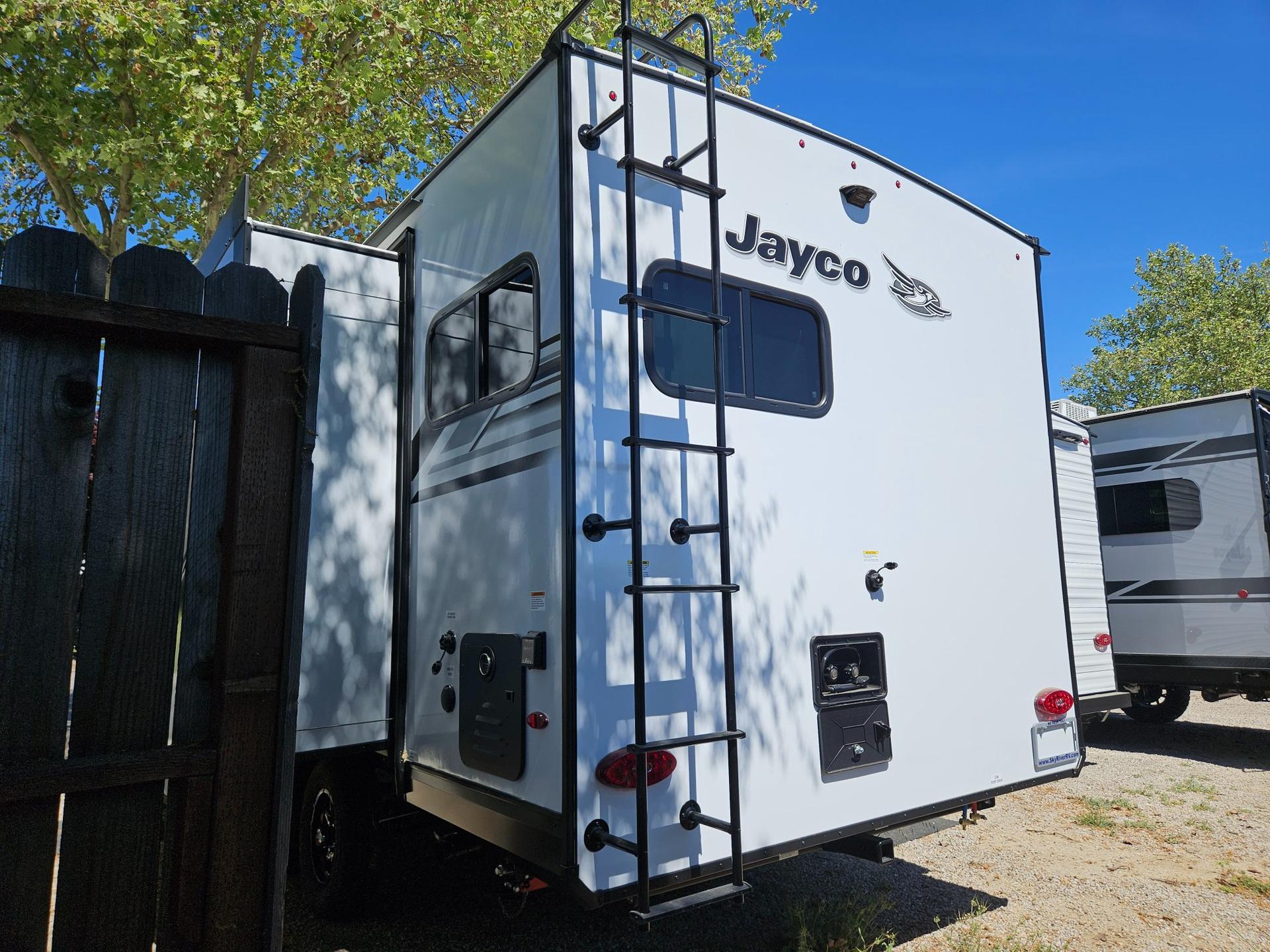 2026 Jayco 2026 Jayco Jay Feather - thumbnail 4