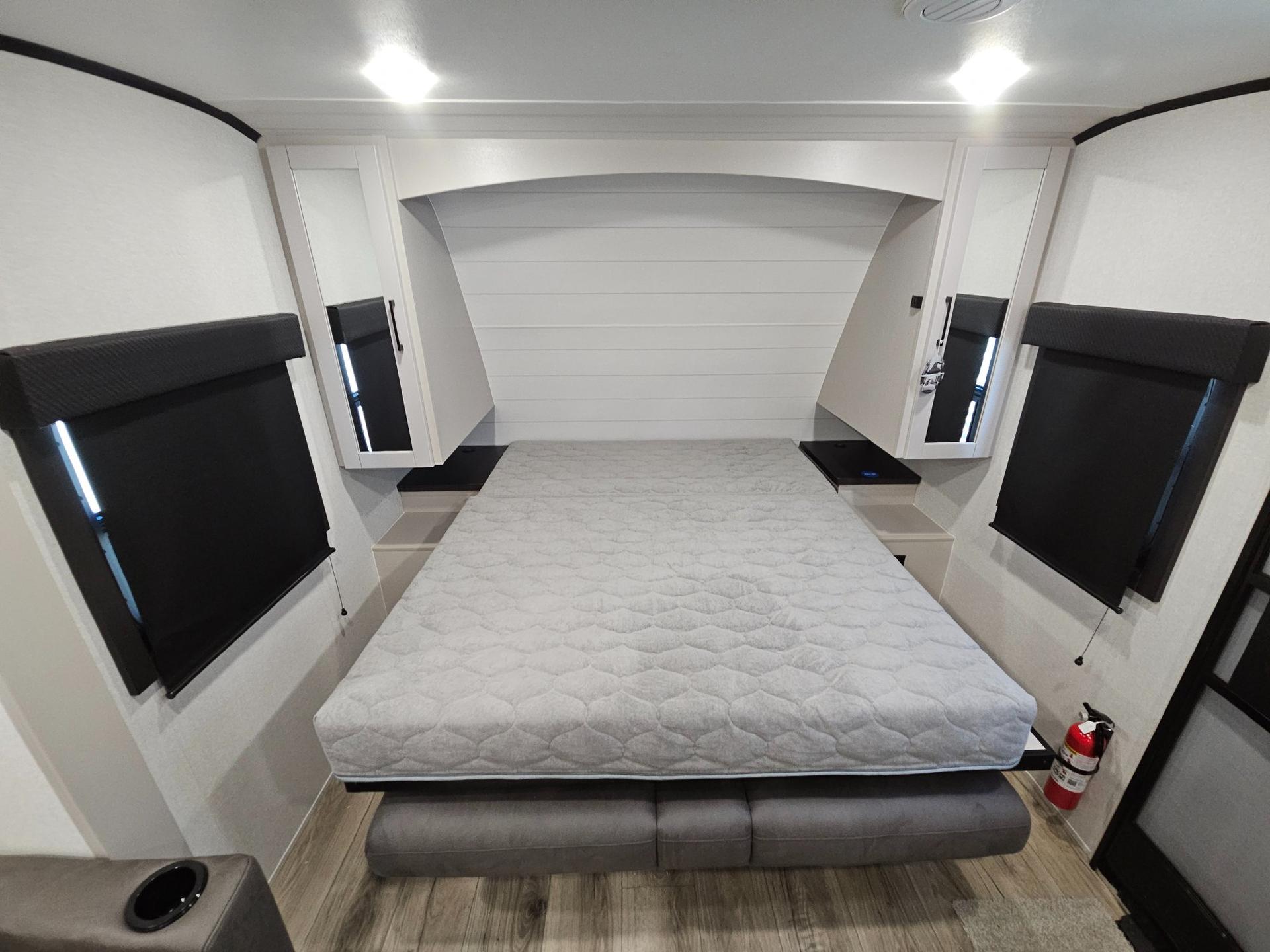 2026 Jayco 2026 Jayco Jay Feather - thumbnail 31