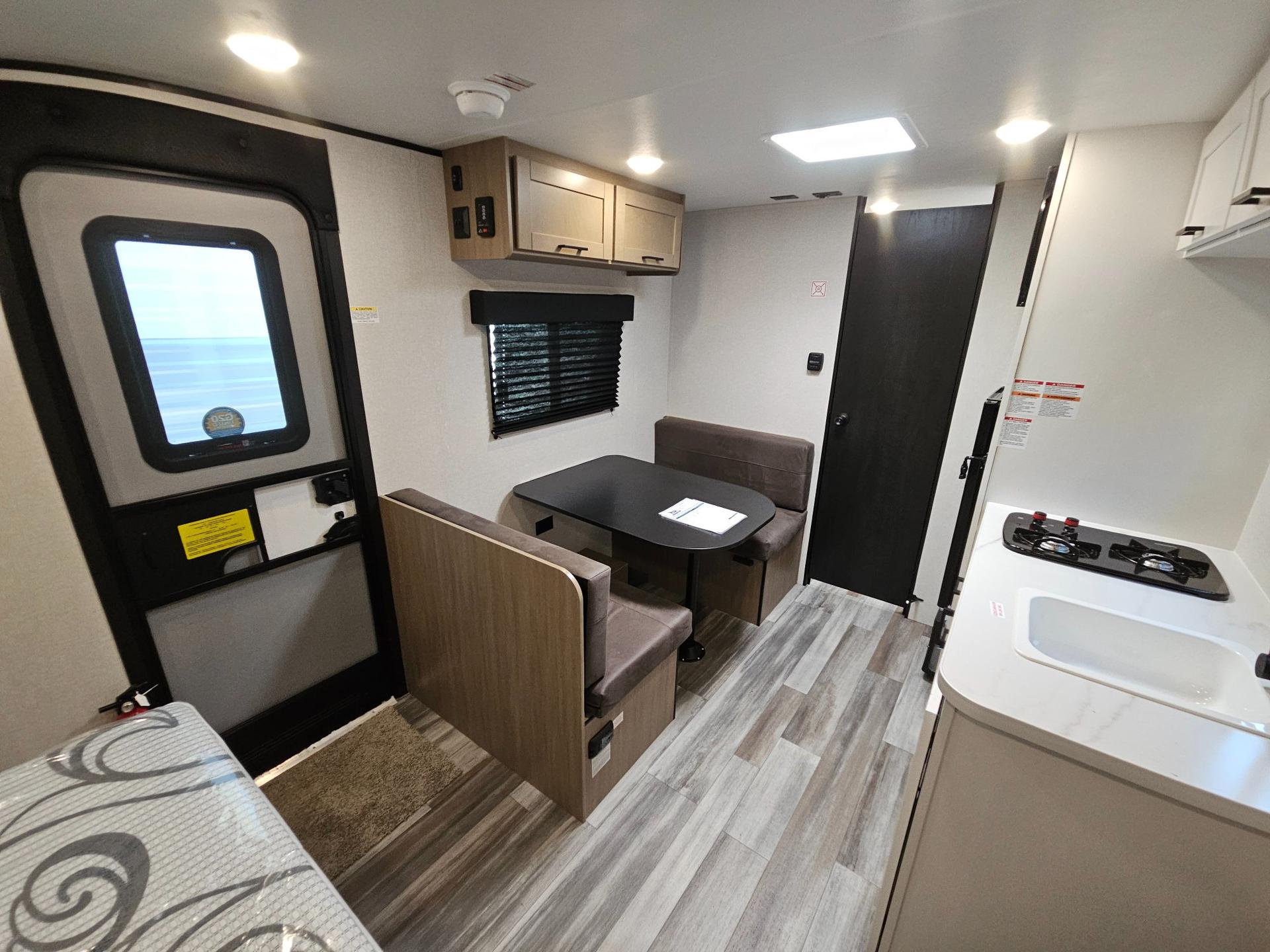 2026 Jayco 2026 Jayco Jay Flight SLX - thumbnail 14