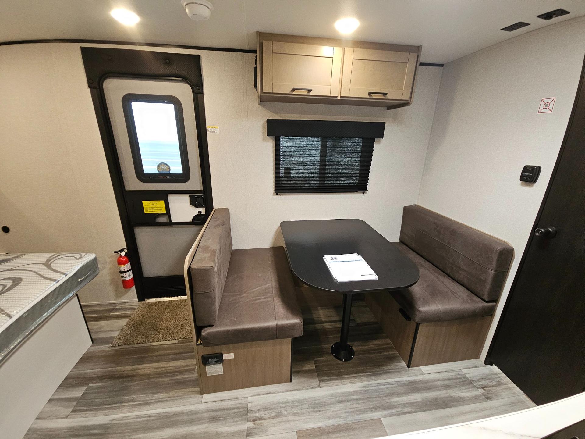 2026 Jayco 2026 Jayco Jay Flight SLX - thumbnail 15