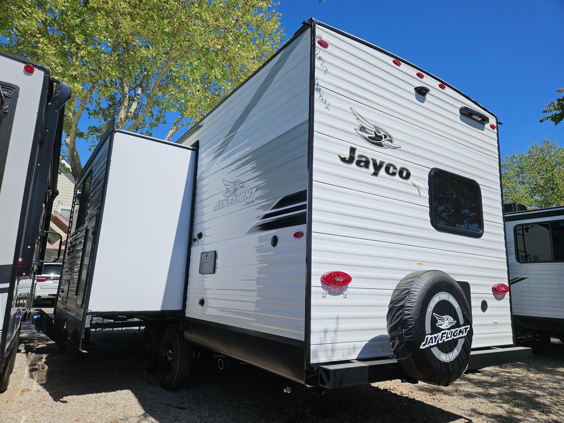 2026 Jayco 2026 Jayco Jay Flight SLX - thumbnail 4