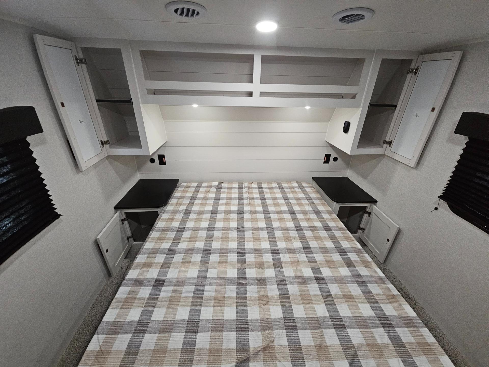 2026 Jayco 2026 Jayco Eagle SLE - thumbnail 32