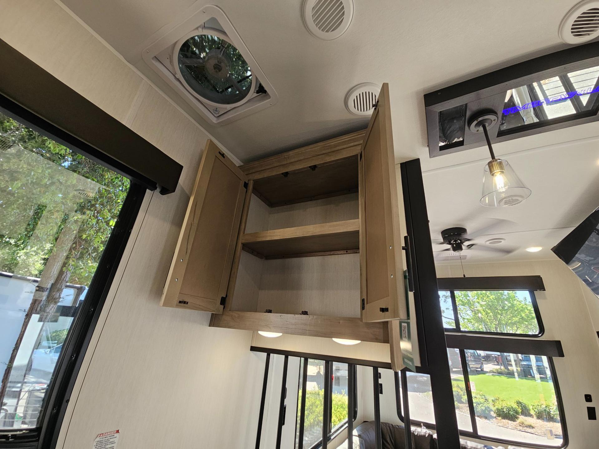 2026 Forest River RV 2026 Forest River RV Cherokee Timberwolf Black Label - thumbnail 14