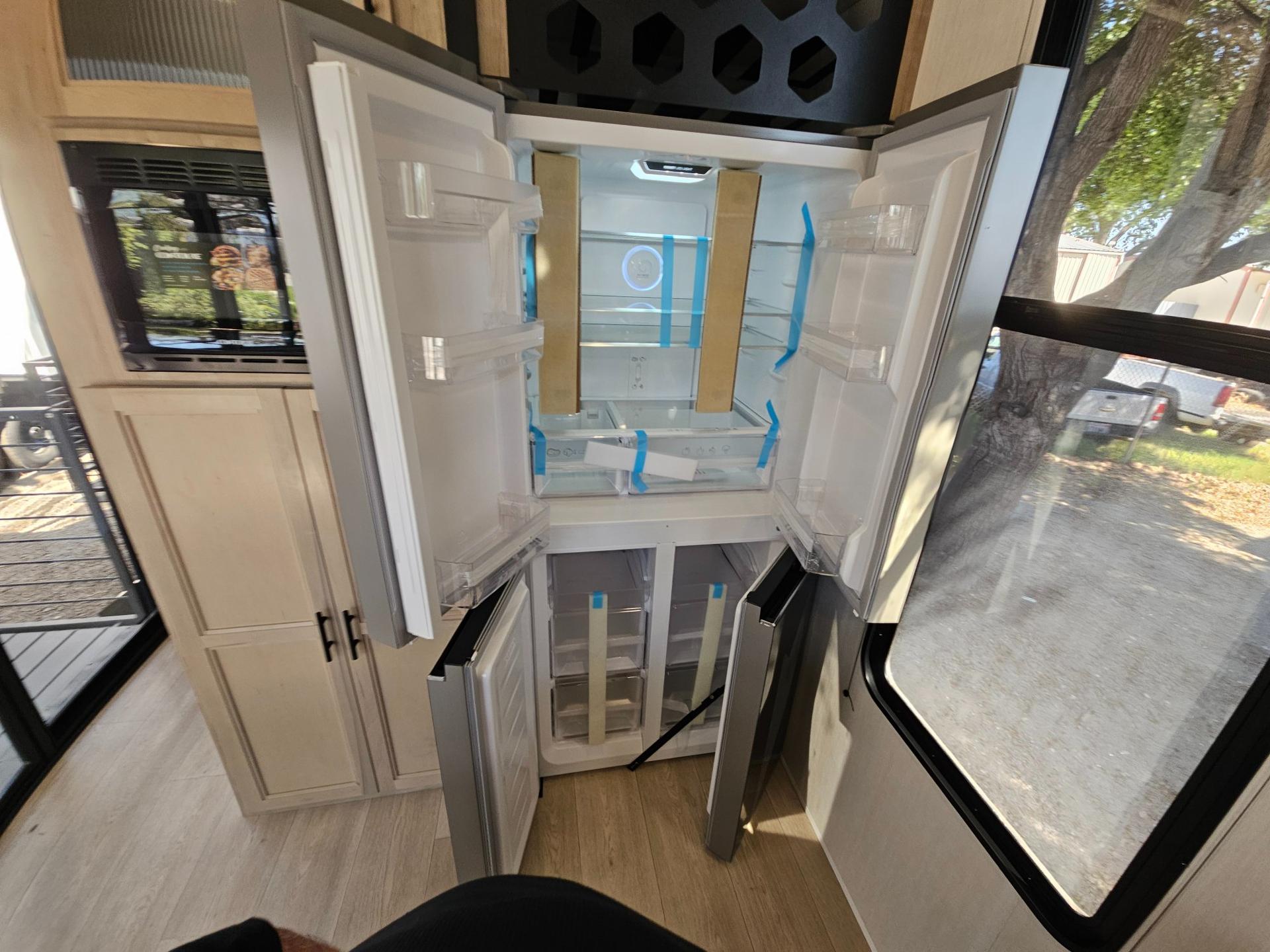 2026 Forest River RV 2026 Forest River RV Cherokee Timberwolf Black Label - thumbnail 21