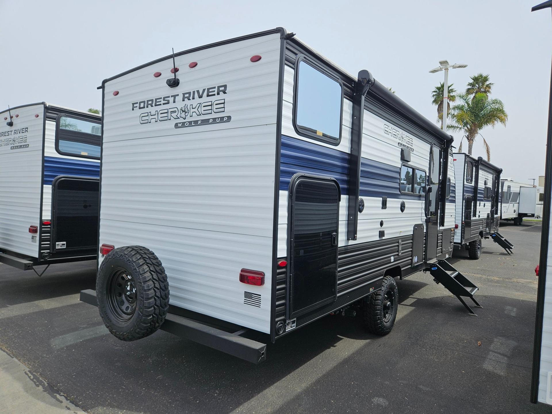 2026 Forest River RV 2026 Forest River RV Cherokee Wolf Pup - thumbnail 3