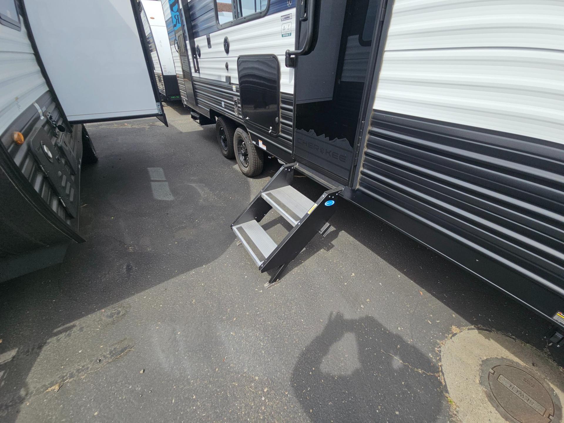 2026 Forest River RV 2026 Forest River RV Cherokee Grey Wolf - thumbnail 35