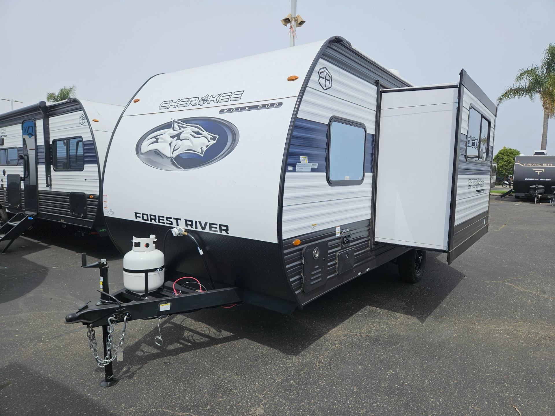 2026 Forest River RV 2026 Forest River RV Cherokee Wolf Pup - thumbnail 5