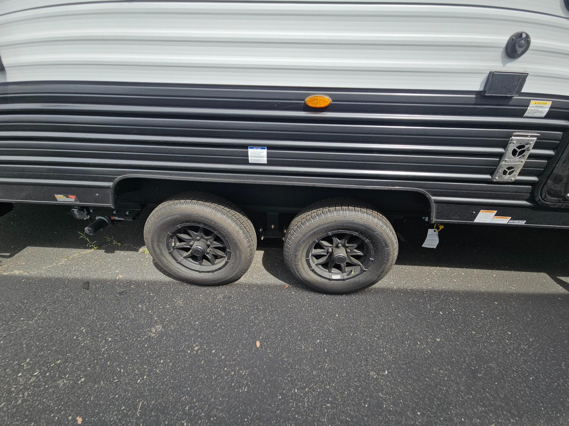 2026 Forest River RV 2026 Forest River RV Cherokee Grey Wolf - thumbnail 42