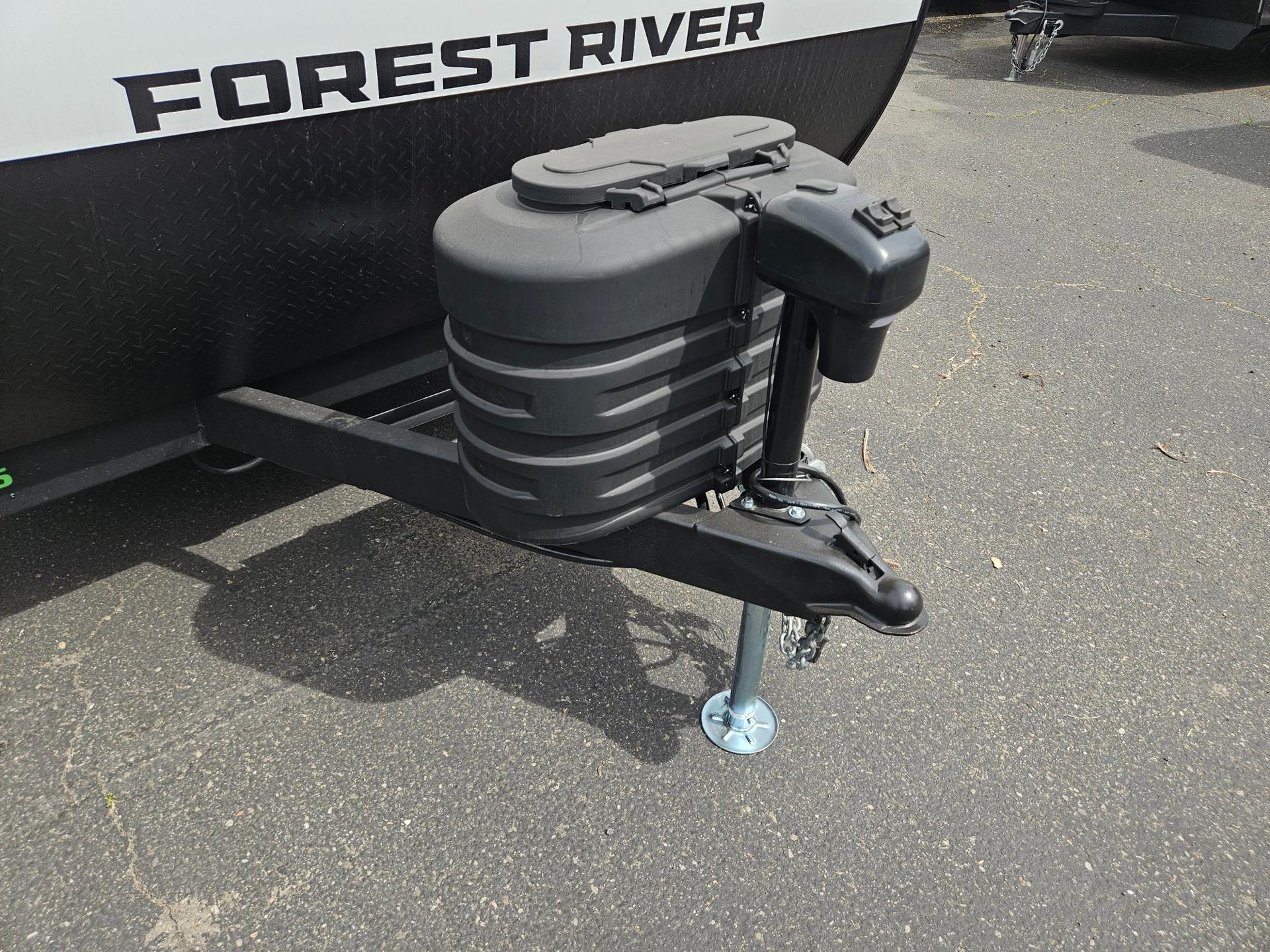 2026 Forest River RV 2026 Forest River RV Cherokee Grey Wolf - thumbnail 32