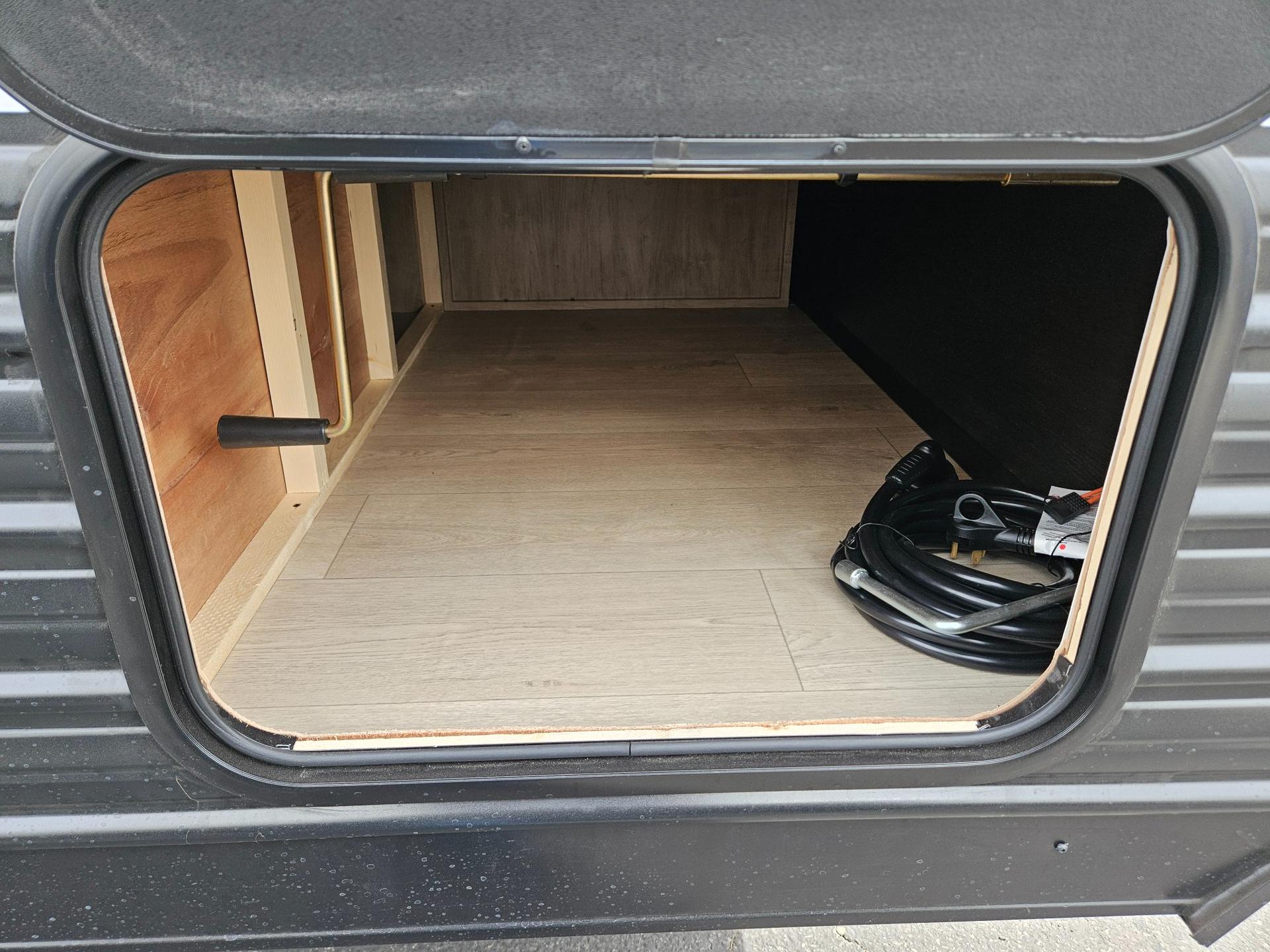 2026 Forest River RV 2026 Forest River RV Cherokee Grey Wolf - thumbnail 33