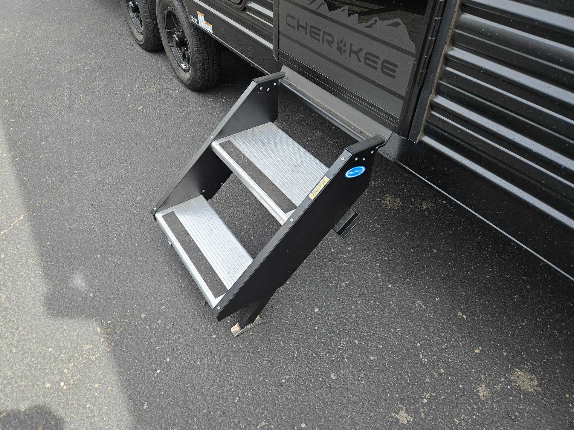 2026 Forest River RV 2026 Forest River RV Cherokee Grey Wolf - thumbnail 34