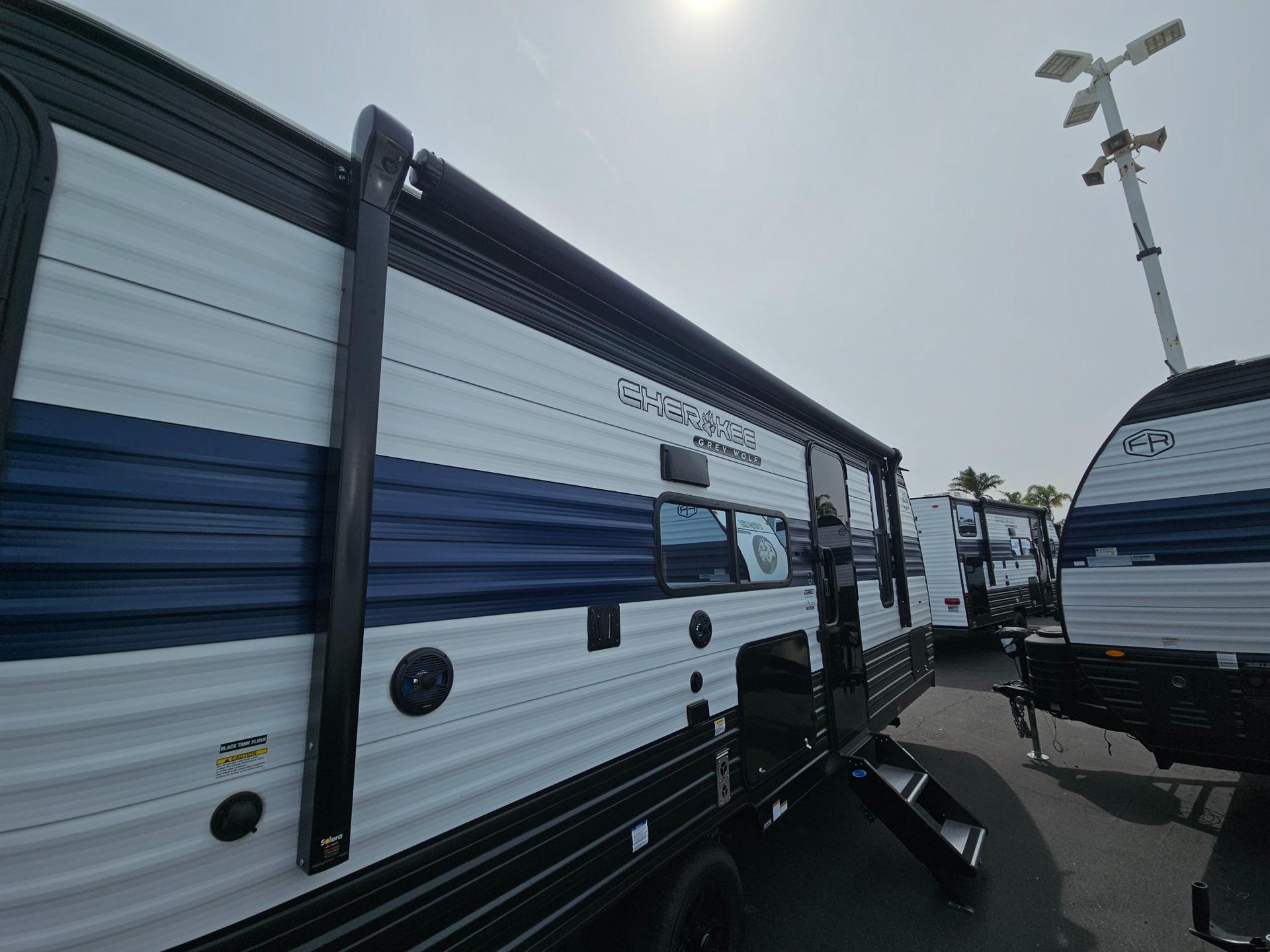 2026 Forest River RV 2026 Forest River RV Cherokee Grey Wolf - thumbnail 39