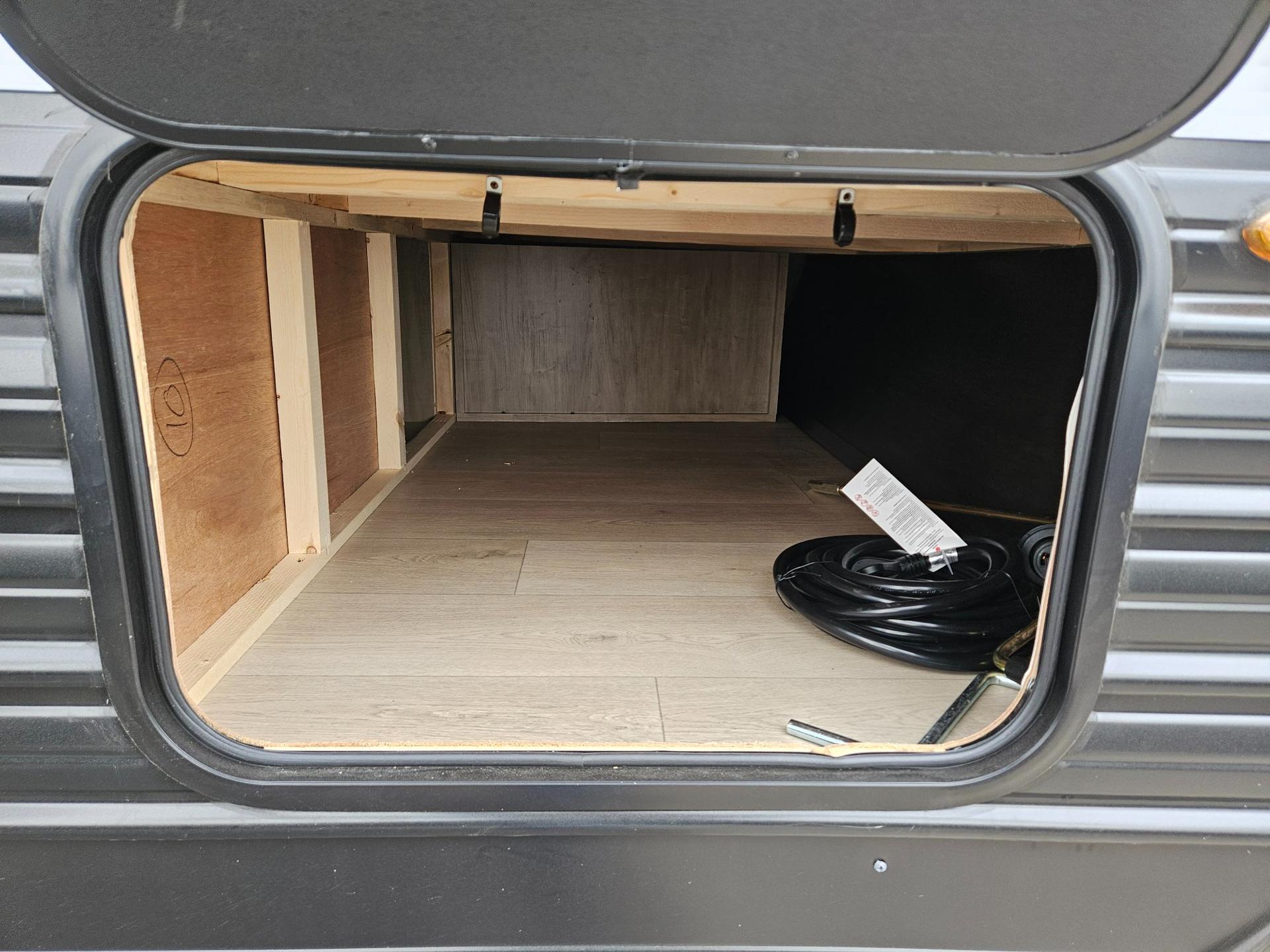 2026 Forest River RV 2026 Forest River RV Cherokee Grey Wolf - thumbnail 32