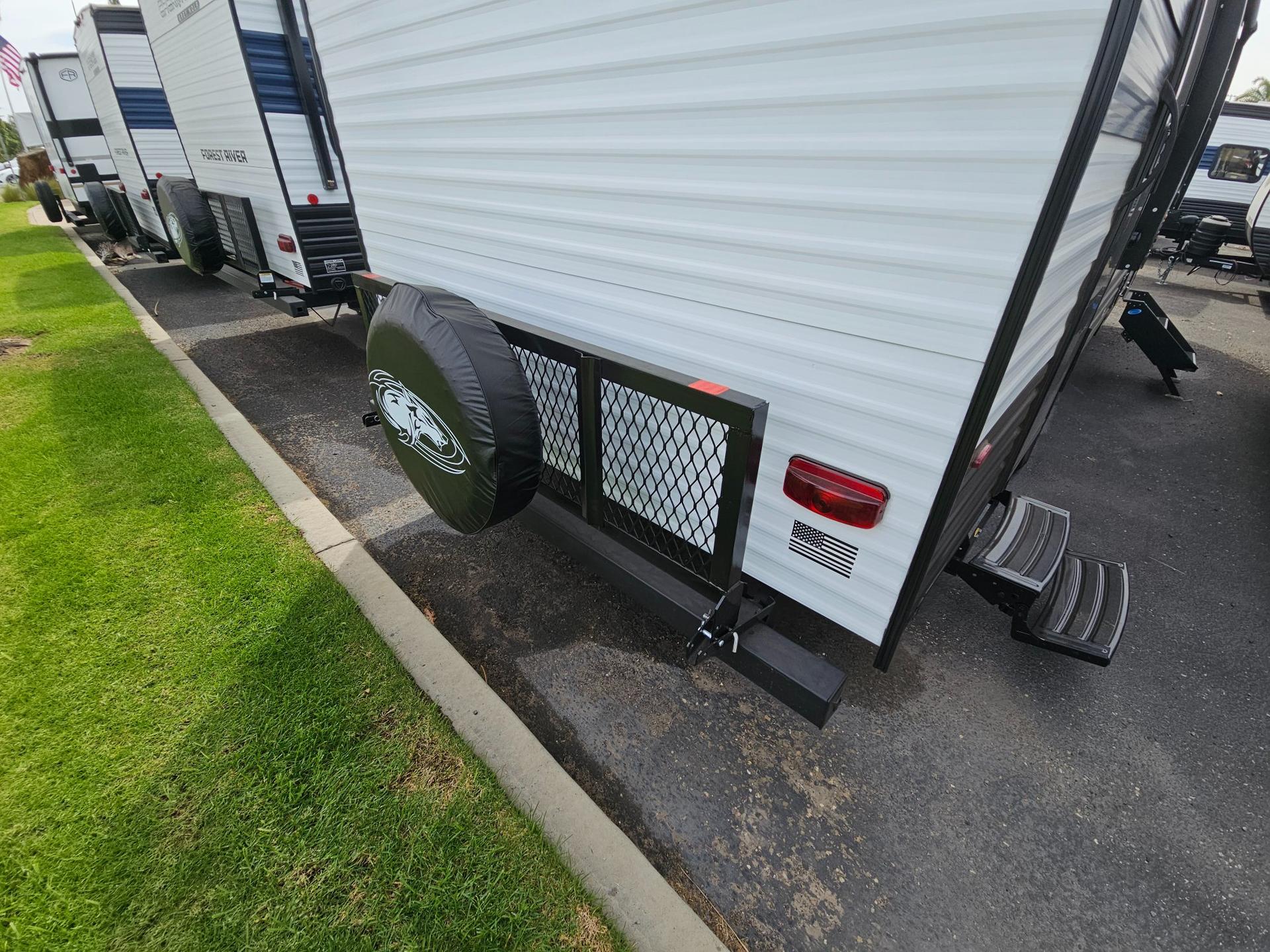 2026 Forest River RV 2026 Forest River RV Cherokee Grey Wolf - thumbnail 41