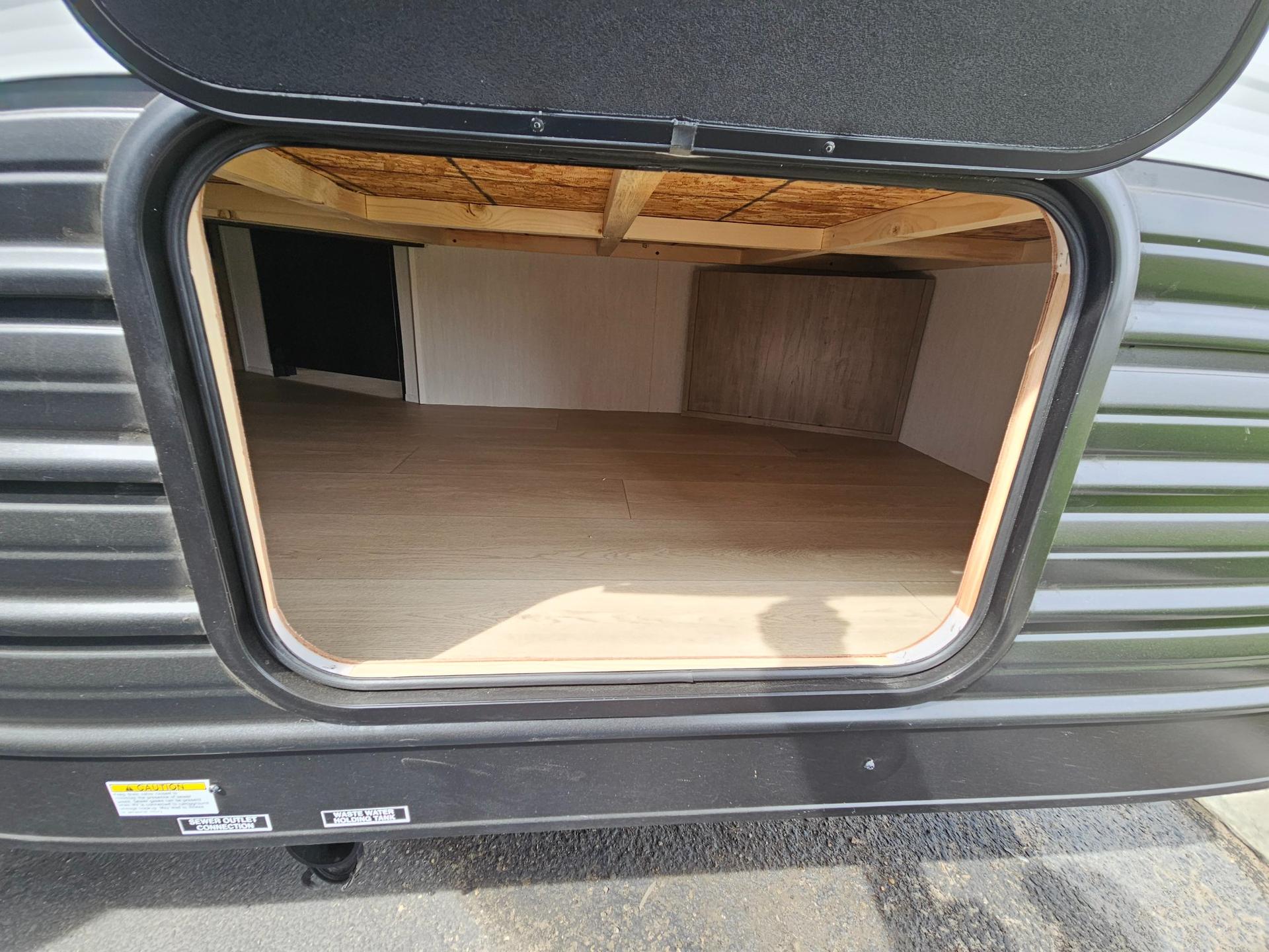 2026 Forest River RV 2026 Forest River RV Cherokee Grey Wolf - thumbnail 43