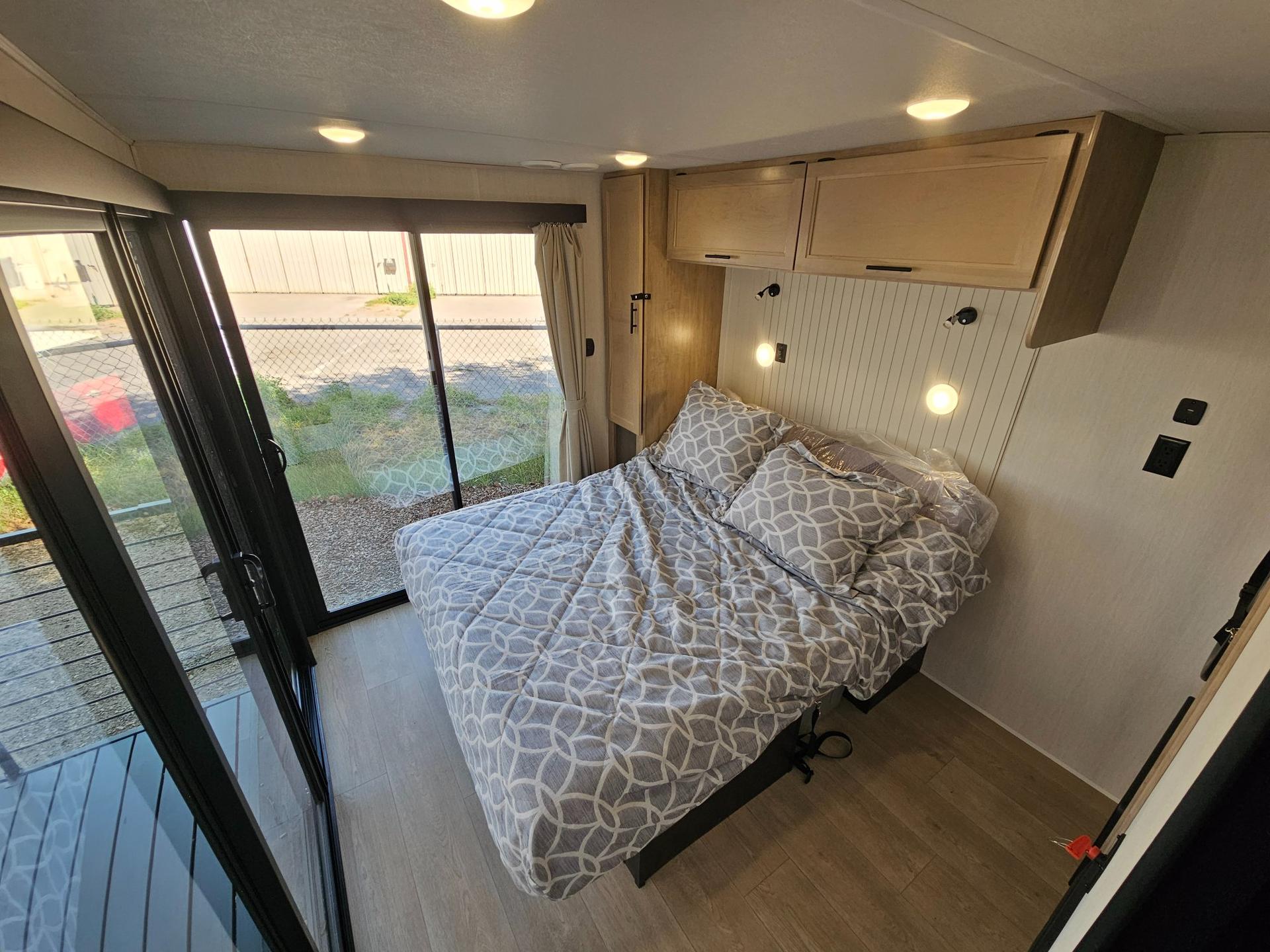 2026 Forest River RV 2026 Forest River RV Cherokee Timberwolf  - thumbnail 33