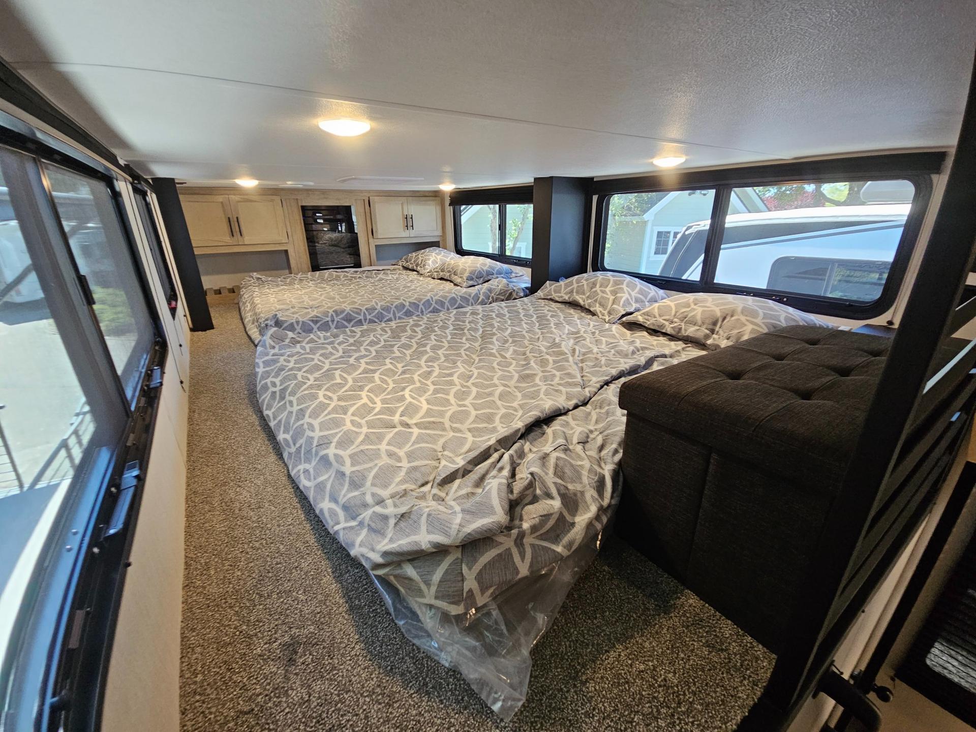 2026 Forest River 2026 Forest River Cherokee Timberwolf Black Label - thumbnail 34