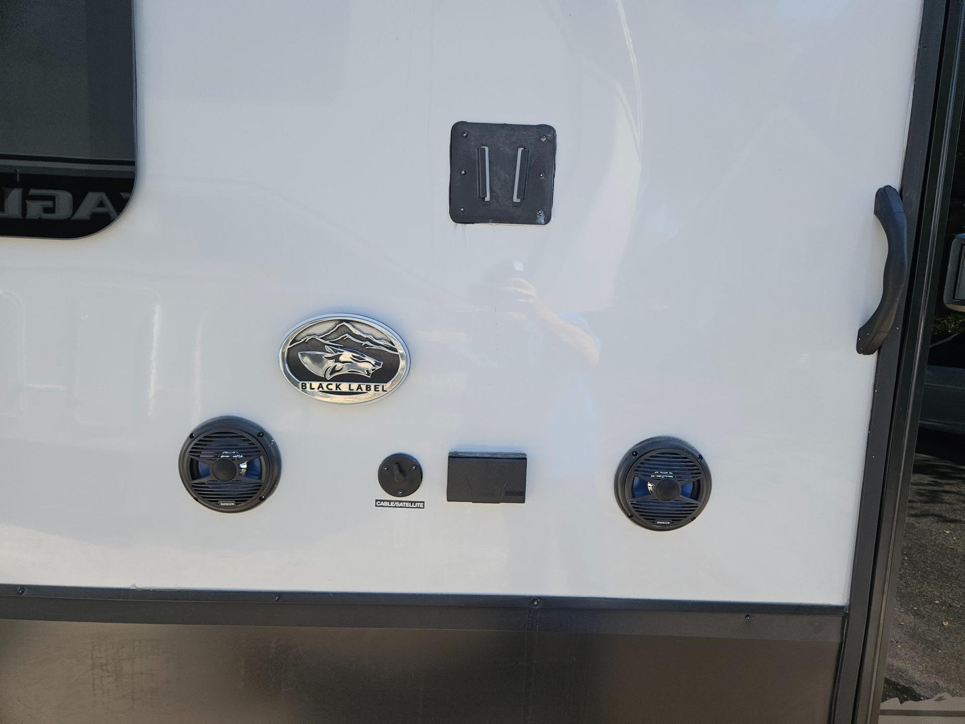 2026 Forest River 2026 Forest River Cherokee Timberwolf Black Label - thumbnail 52