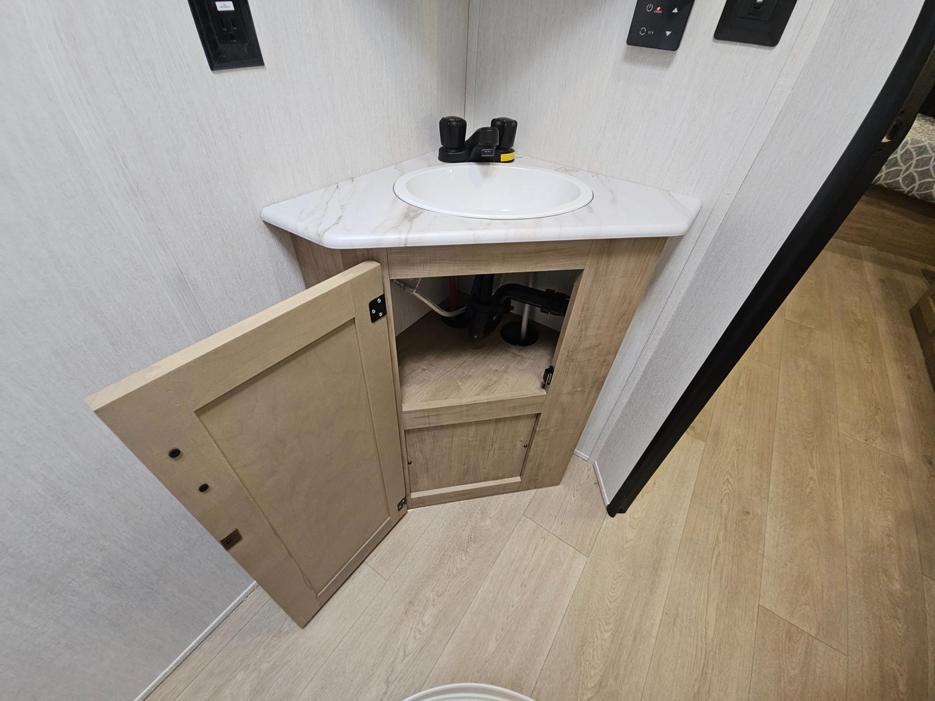 2026 Forest River RV 2026 Forest River RV Cherokee Wolf Pup - thumbnail 28