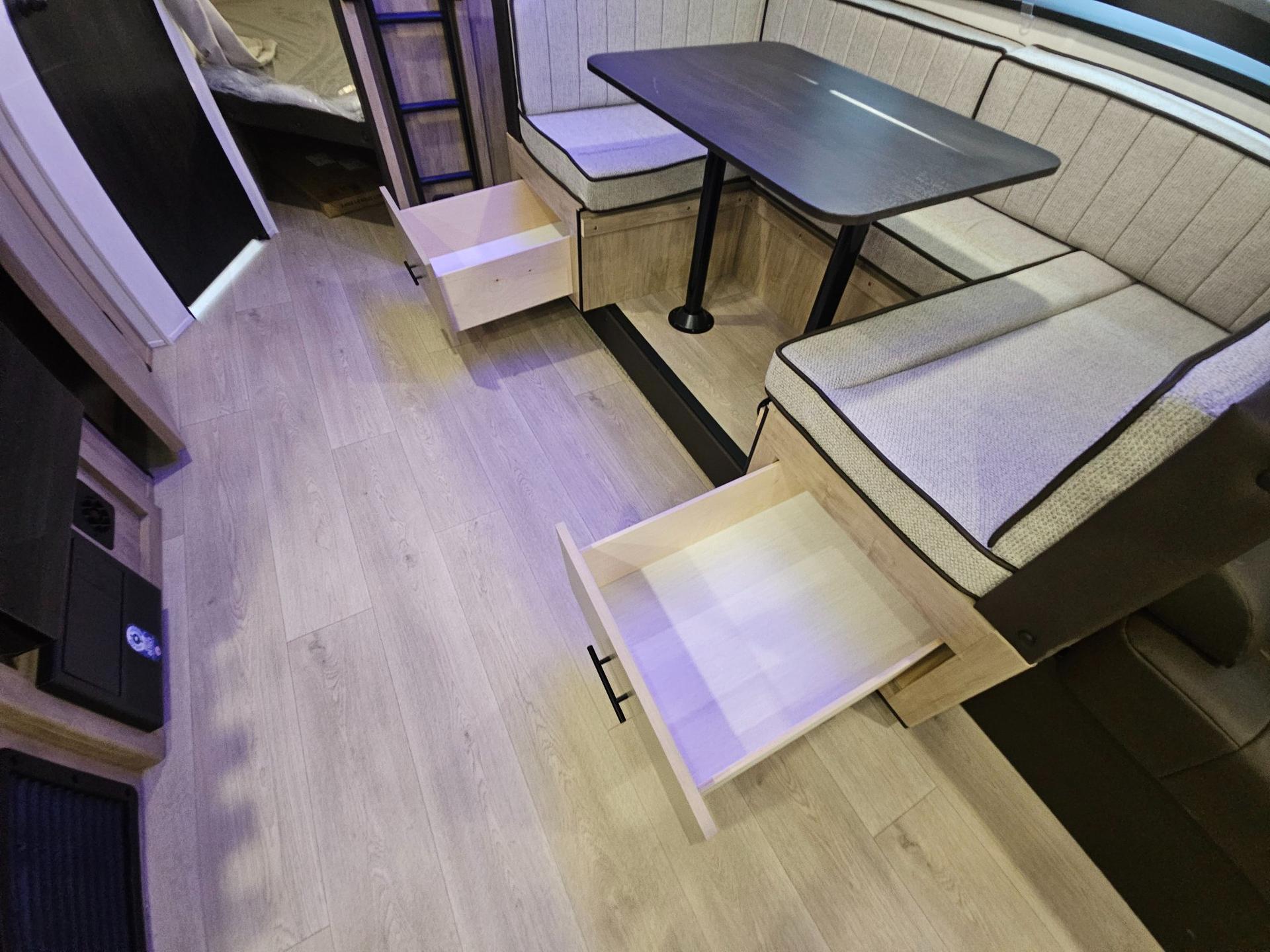 2026 Forest River RV 2026 Forest River RV Cherokee Grey Wolf - thumbnail 12