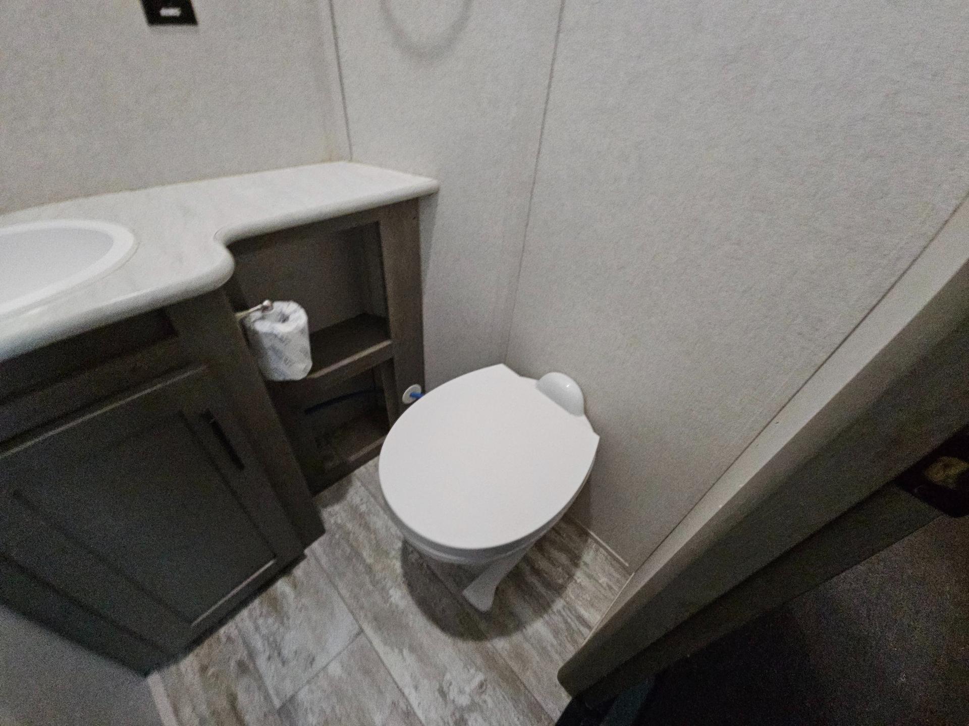 2021 Keystone RV 2021 Keystone RV Carbon - thumbnail 28