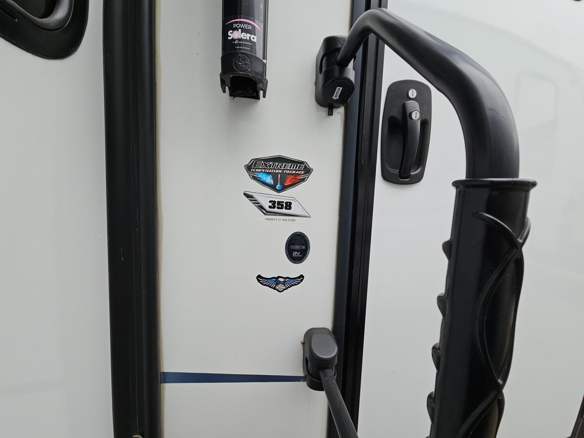 2021 Keystone RV 2021 Keystone RV Carbon - thumbnail 49