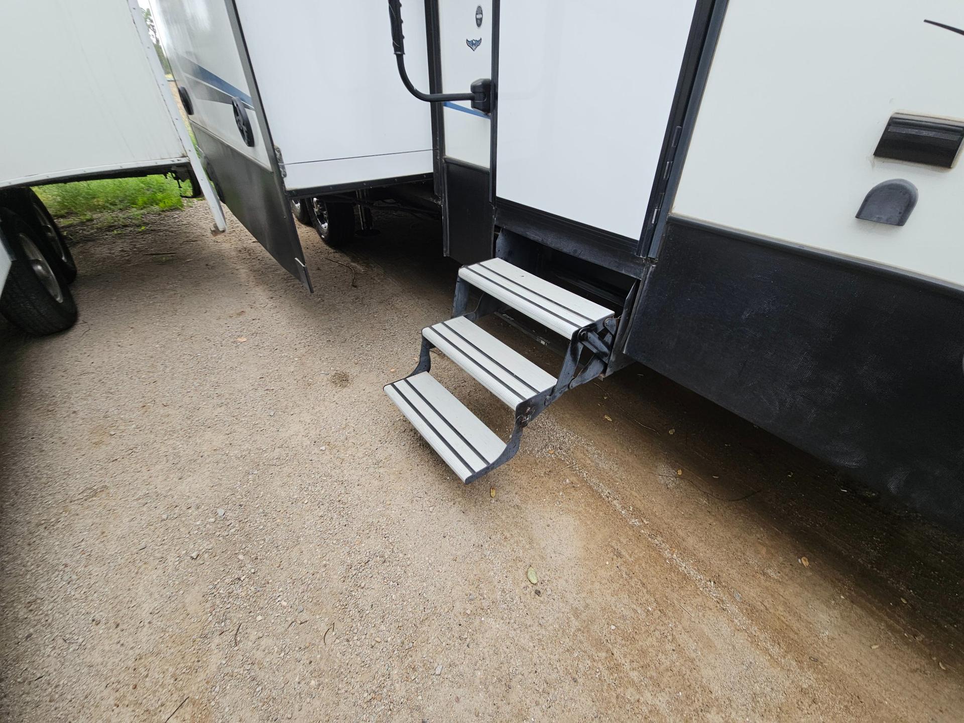 2021 Keystone RV 2021 Keystone RV Carbon - thumbnail 50