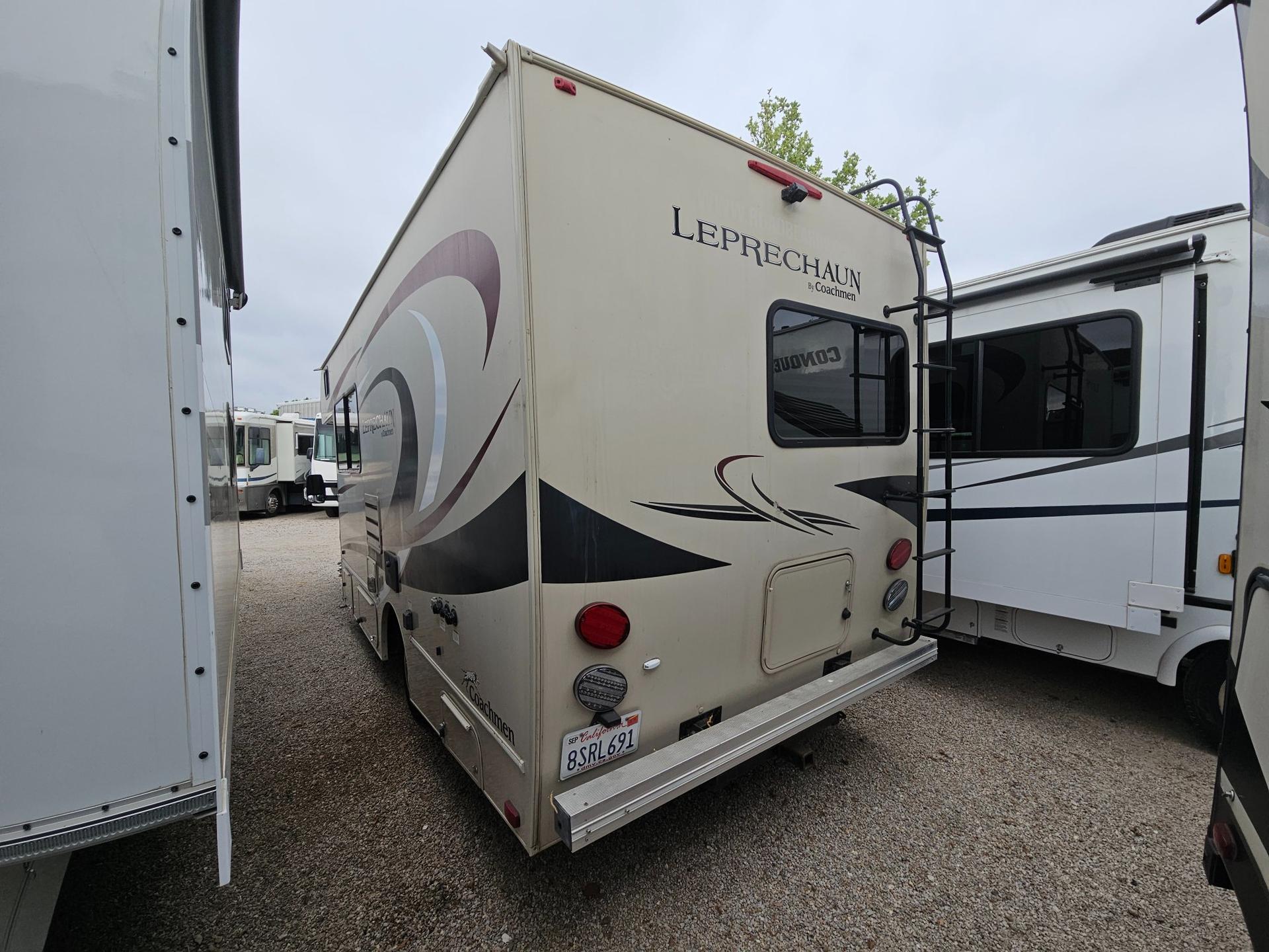 2020 Coachmen 2020 Coachmen Leprechaun - thumbnail 3