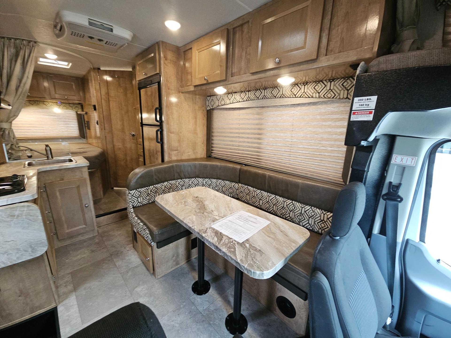 2020 Coachmen 2020 Coachmen Leprechaun - thumbnail 5