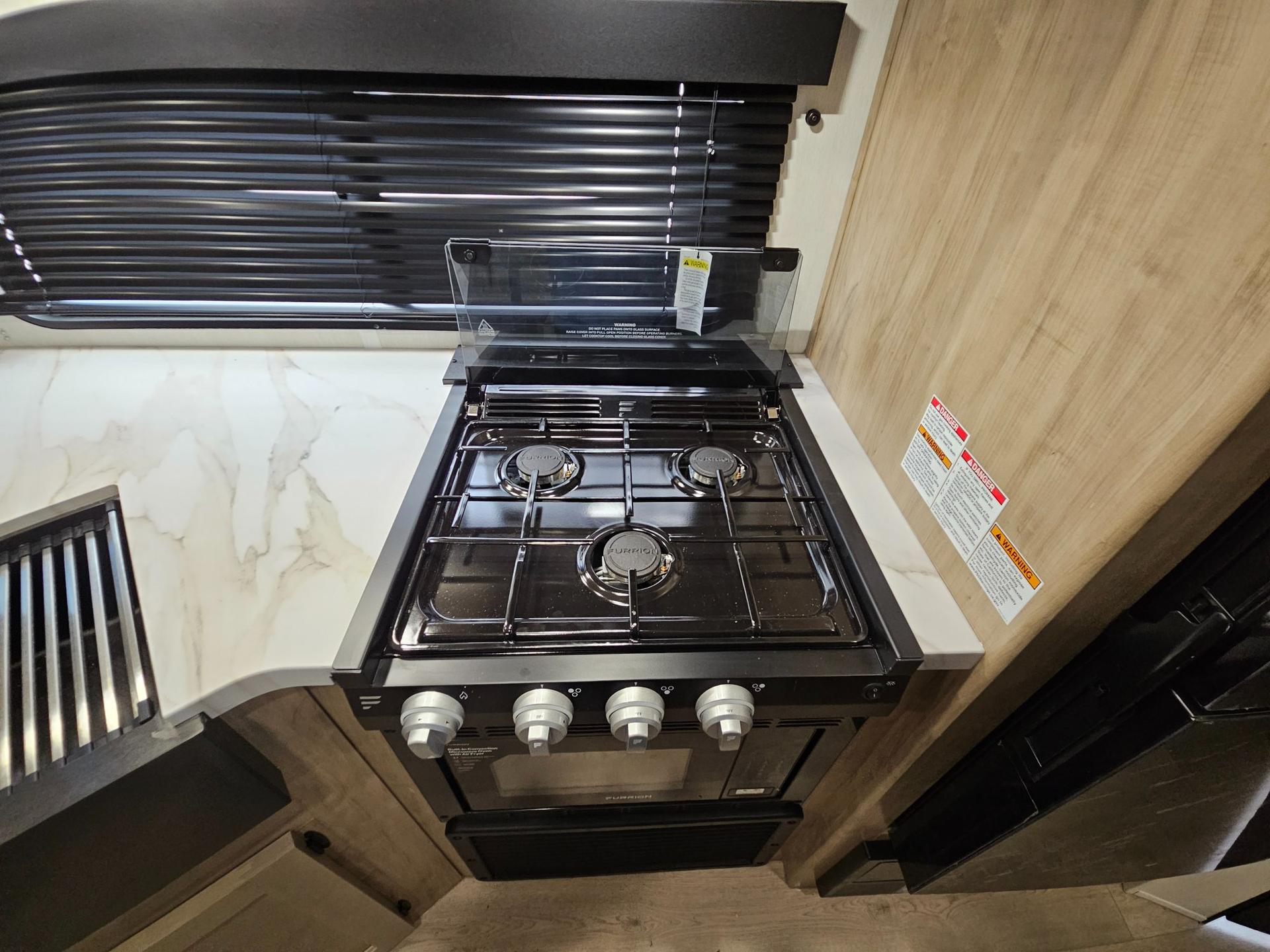 2026 Forest River RV 2026 Forest River RV Cherokee Grey Wolf - thumbnail 16