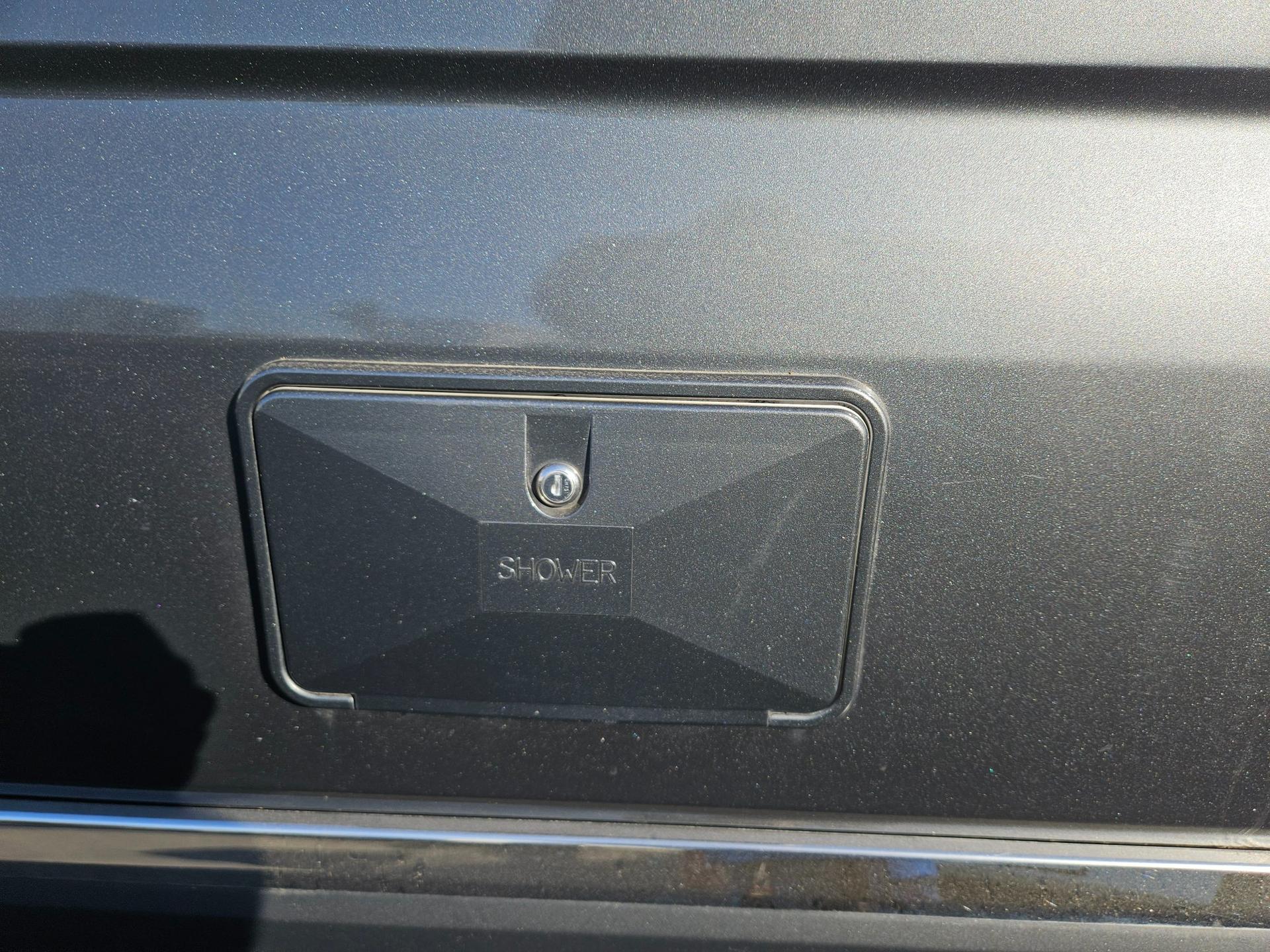 2014 Roadtrek 2014 Roadtrek Adventurous - thumbnail 11