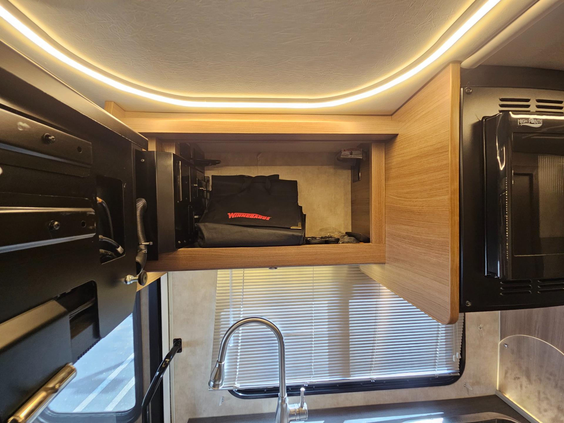 2018 Winnebago 2018 Winnebago View - thumbnail 11