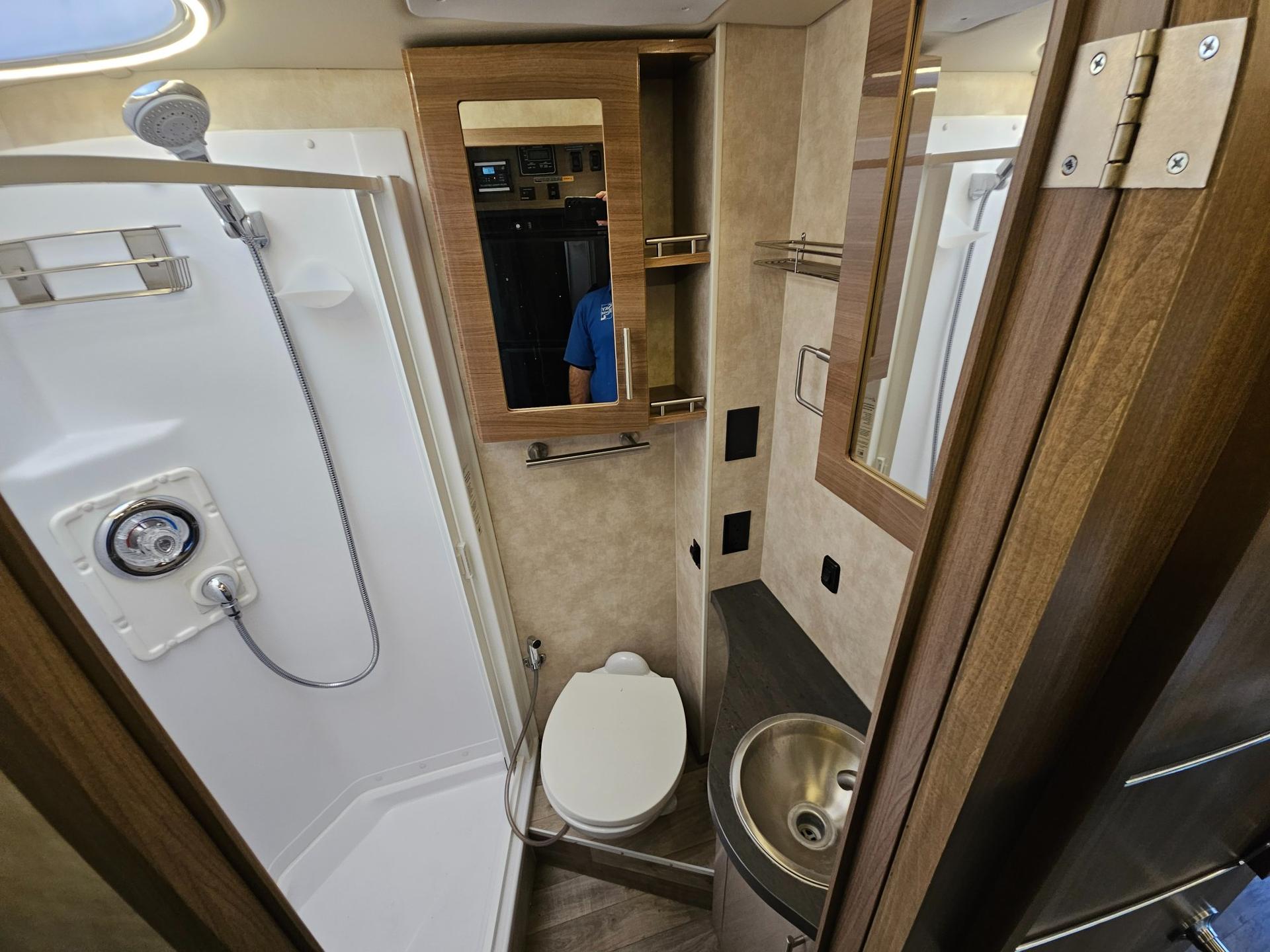 2018 Winnebago 2018 Winnebago View - thumbnail 31