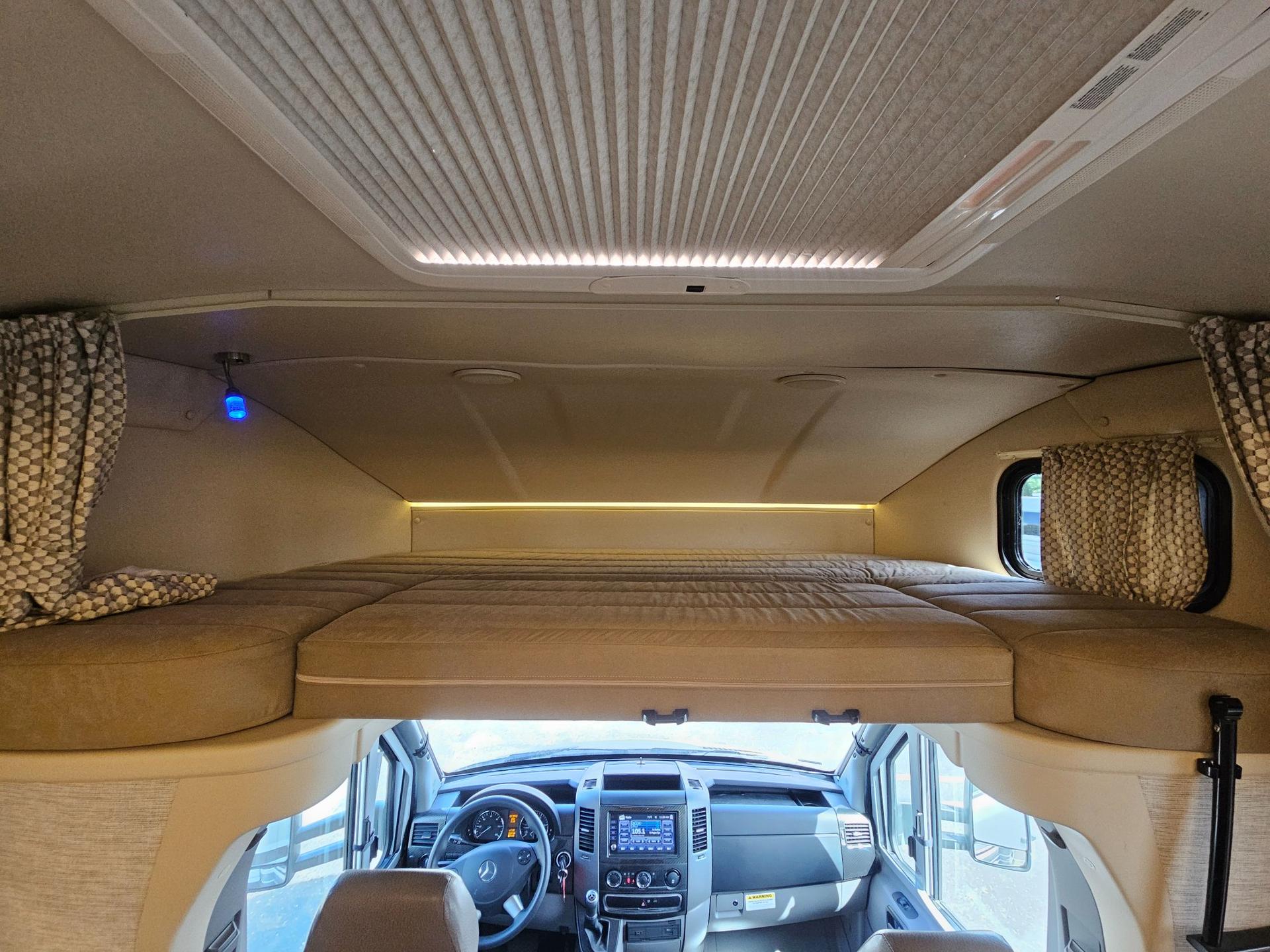 2018 Winnebago 2018 Winnebago View - thumbnail 39