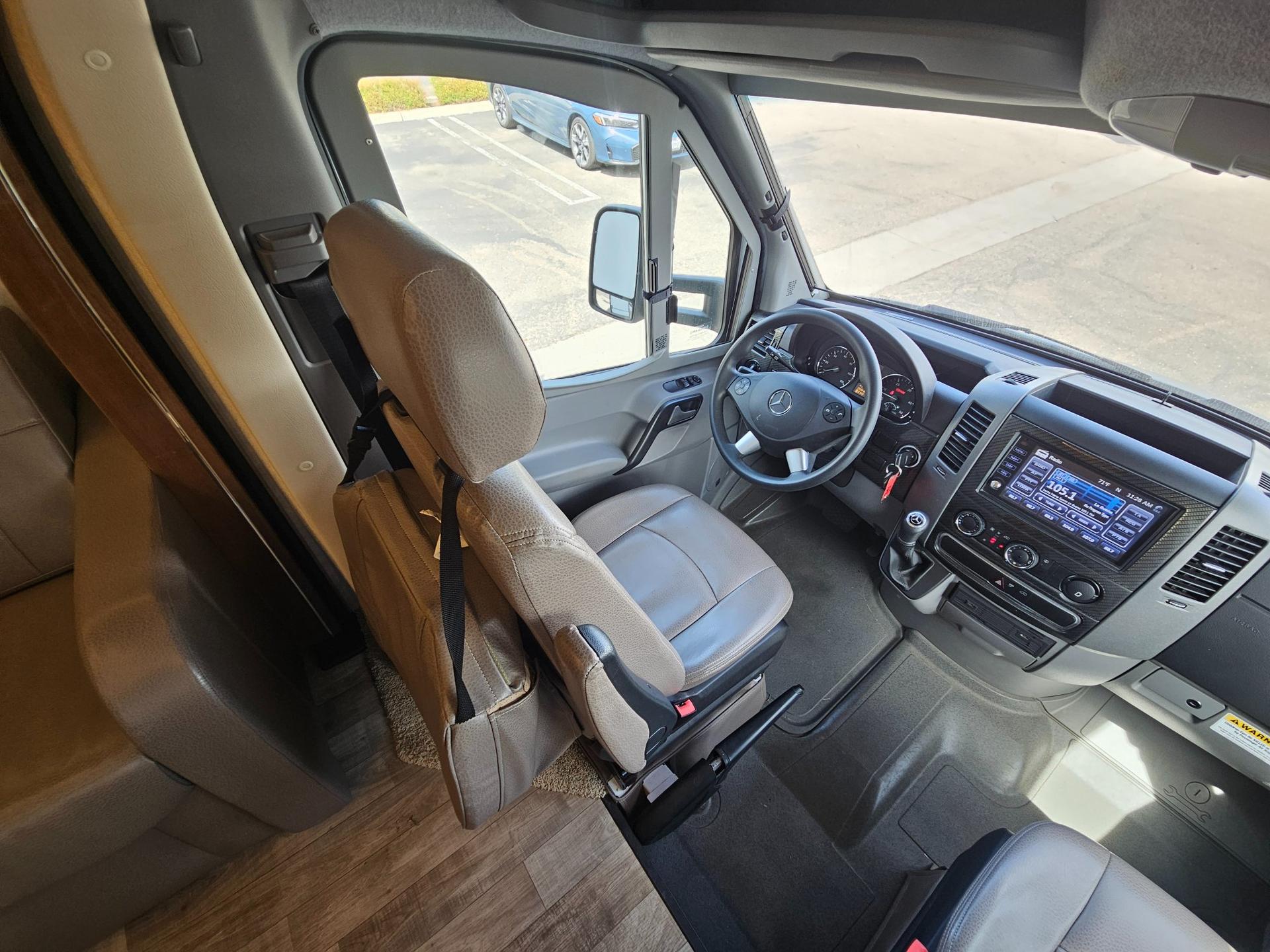 2018 Winnebago 2018 Winnebago View - thumbnail 41