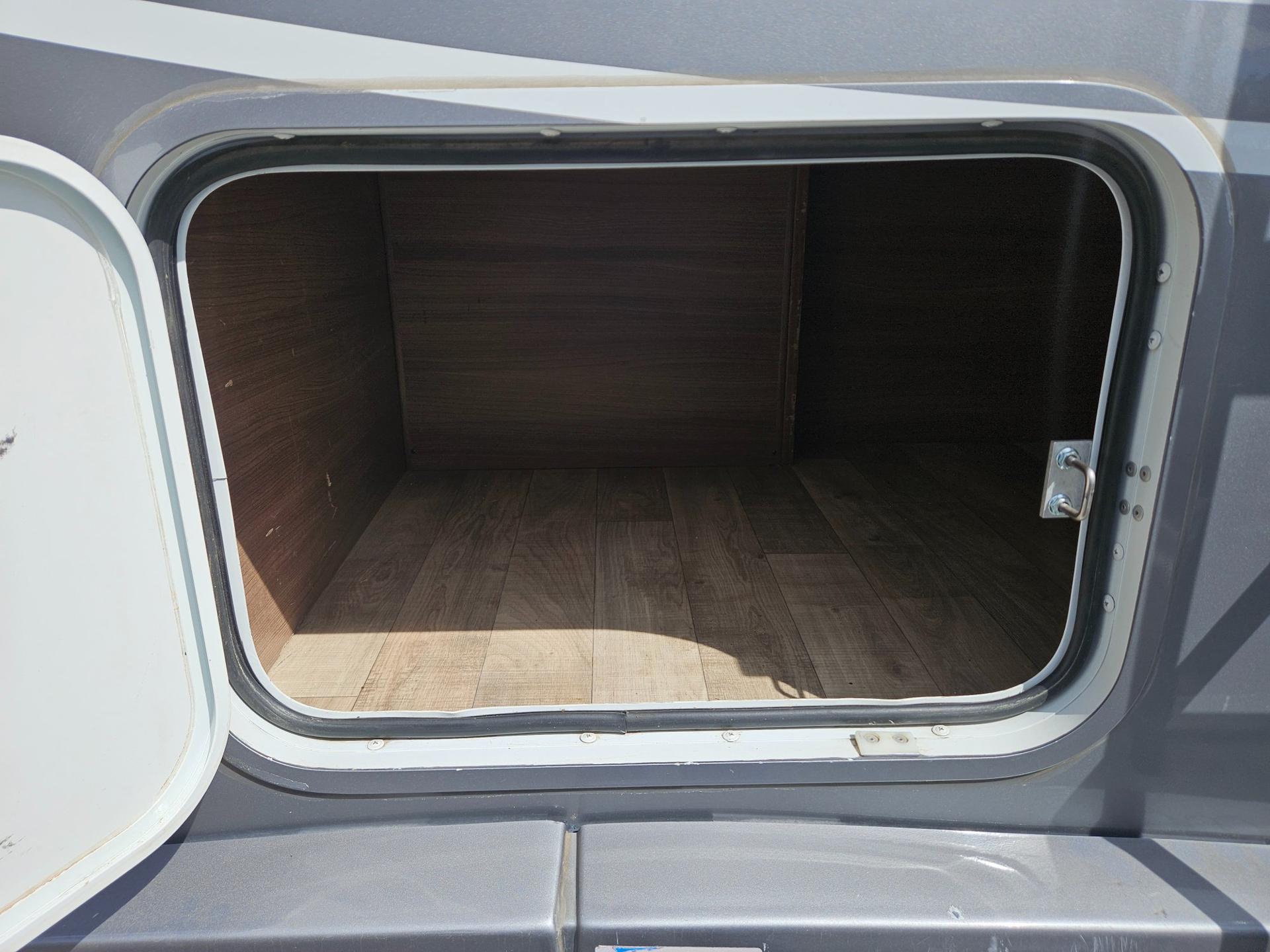 2018 Winnebago 2018 Winnebago View - thumbnail 52