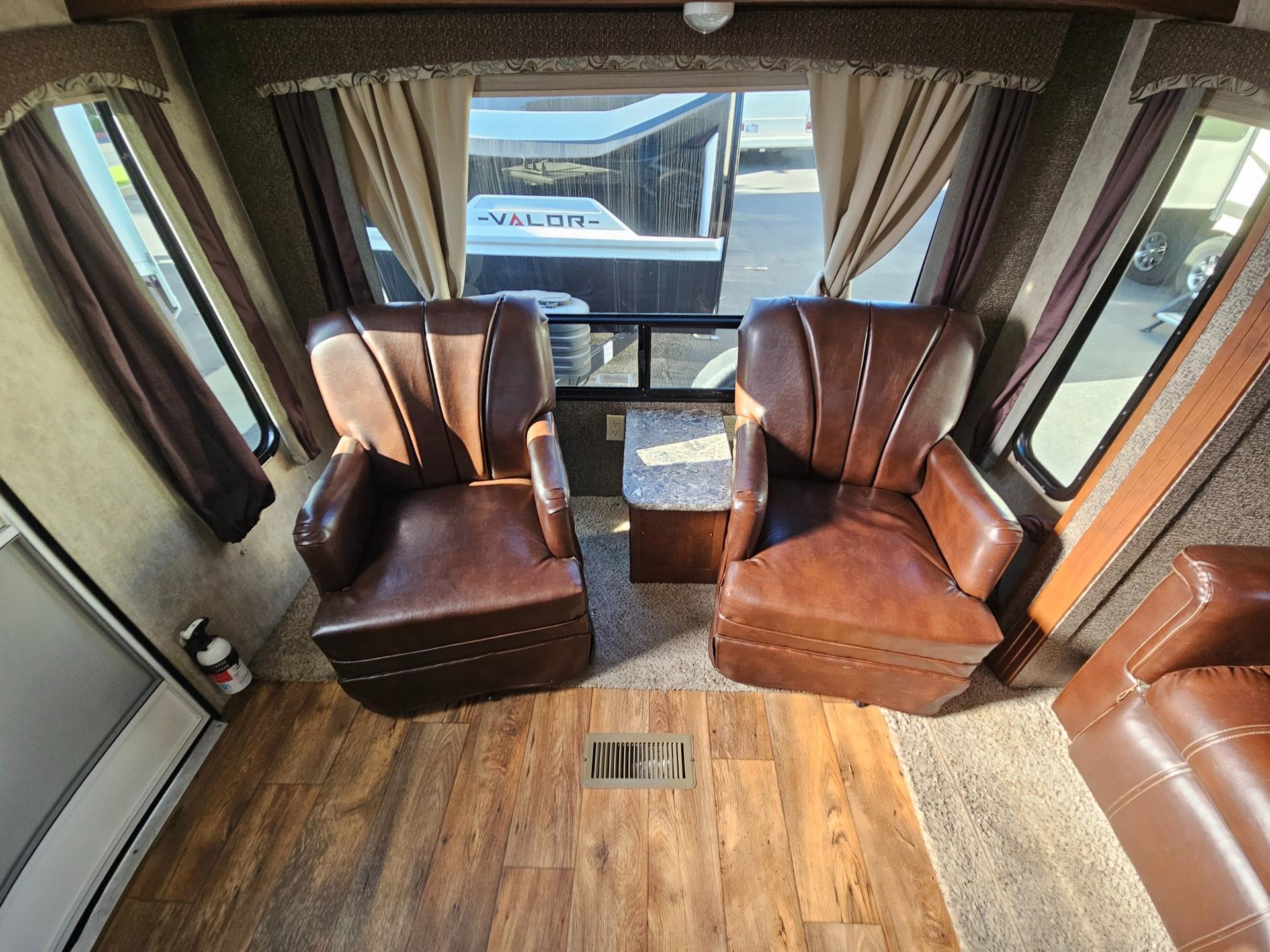 2016 Keystone RV 2016 Keystone RV Passport Ultra Lite Grand Touring - thumbnail 8