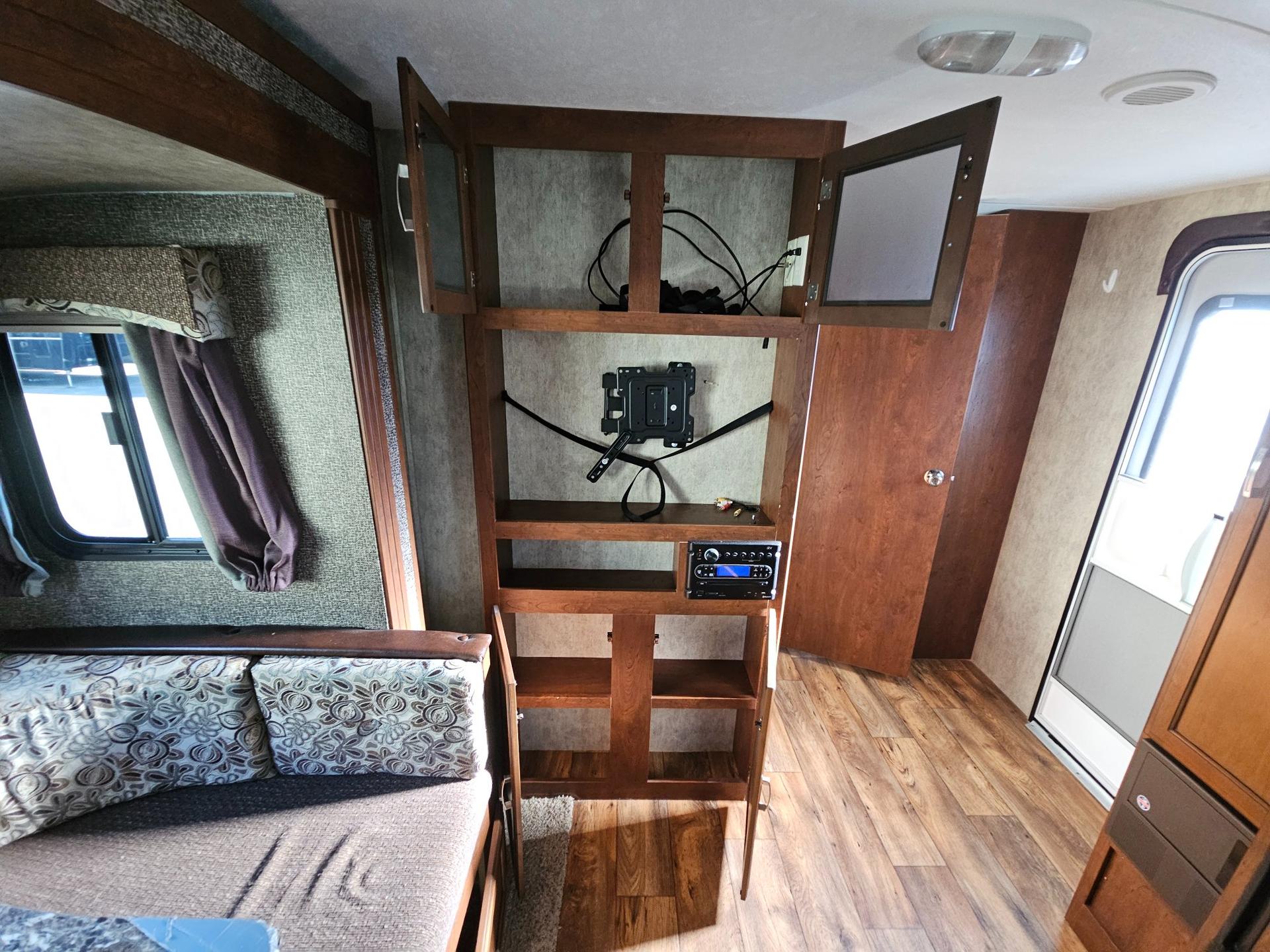 2016 Keystone RV 2016 Keystone RV Passport Ultra Lite Grand Touring - thumbnail 16