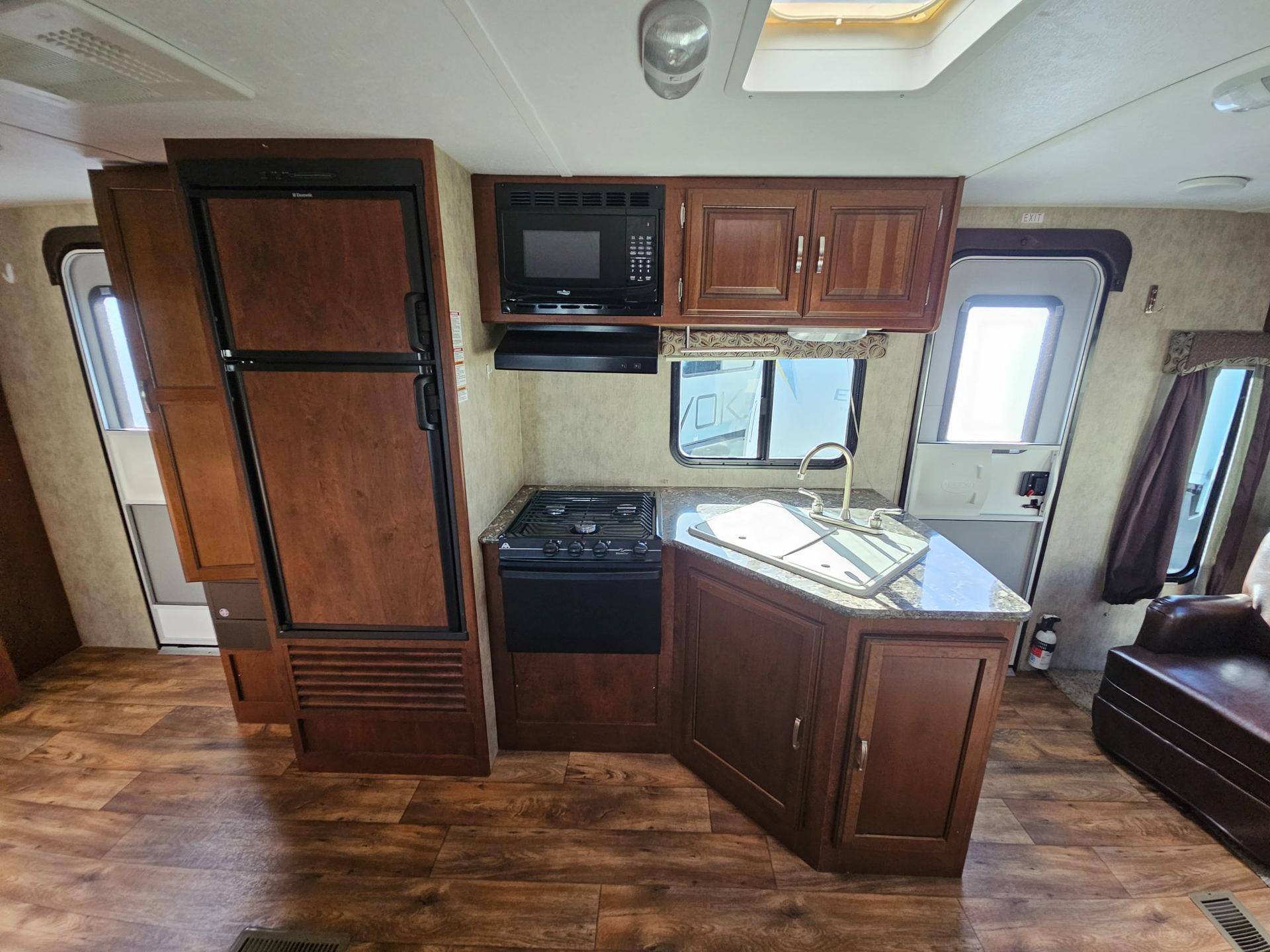 2016 Keystone RV 2016 Keystone RV Passport Ultra Lite Grand Touring - thumbnail 18