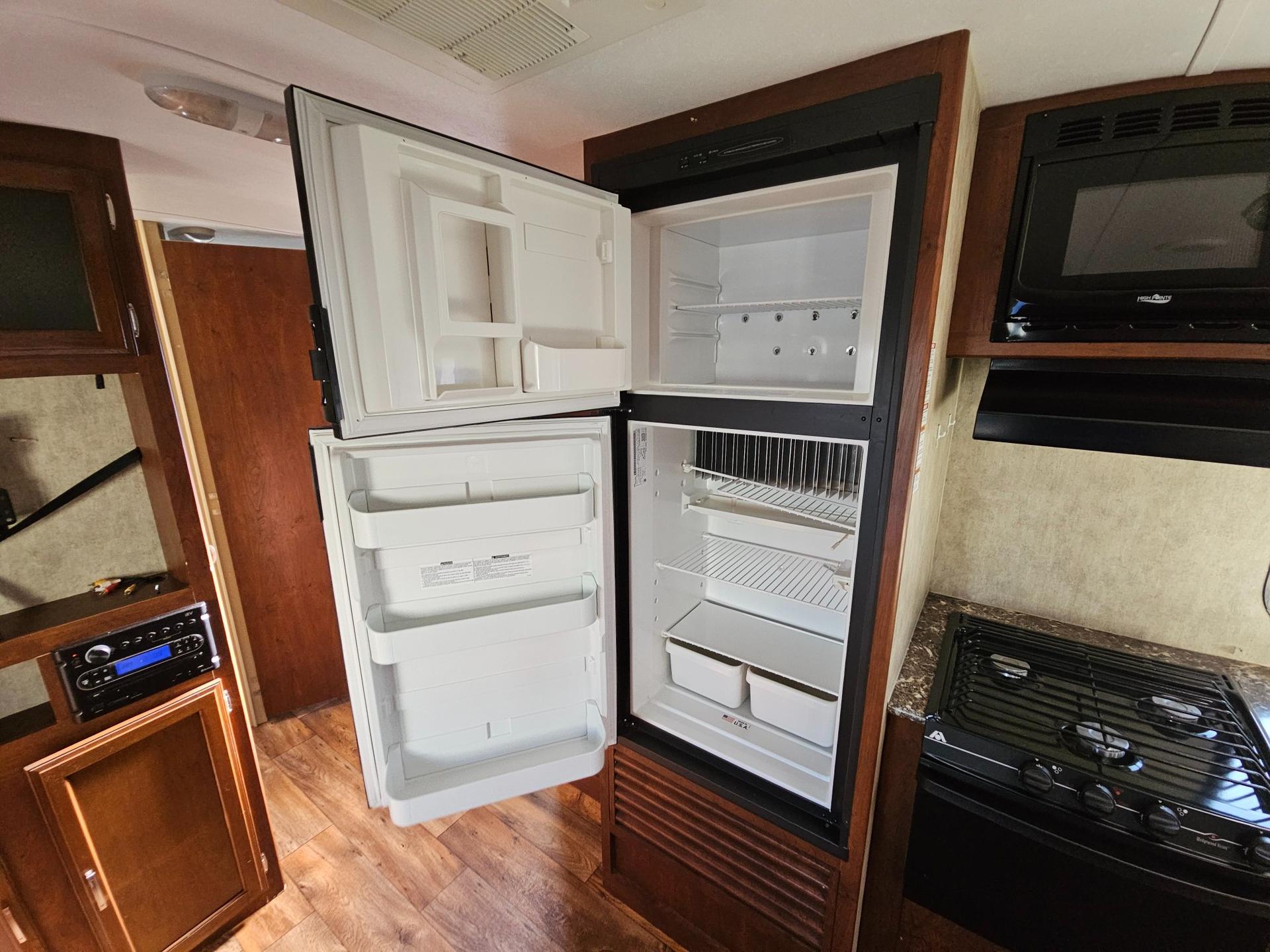 2016 Keystone RV 2016 Keystone RV Passport Ultra Lite Grand Touring - thumbnail 19