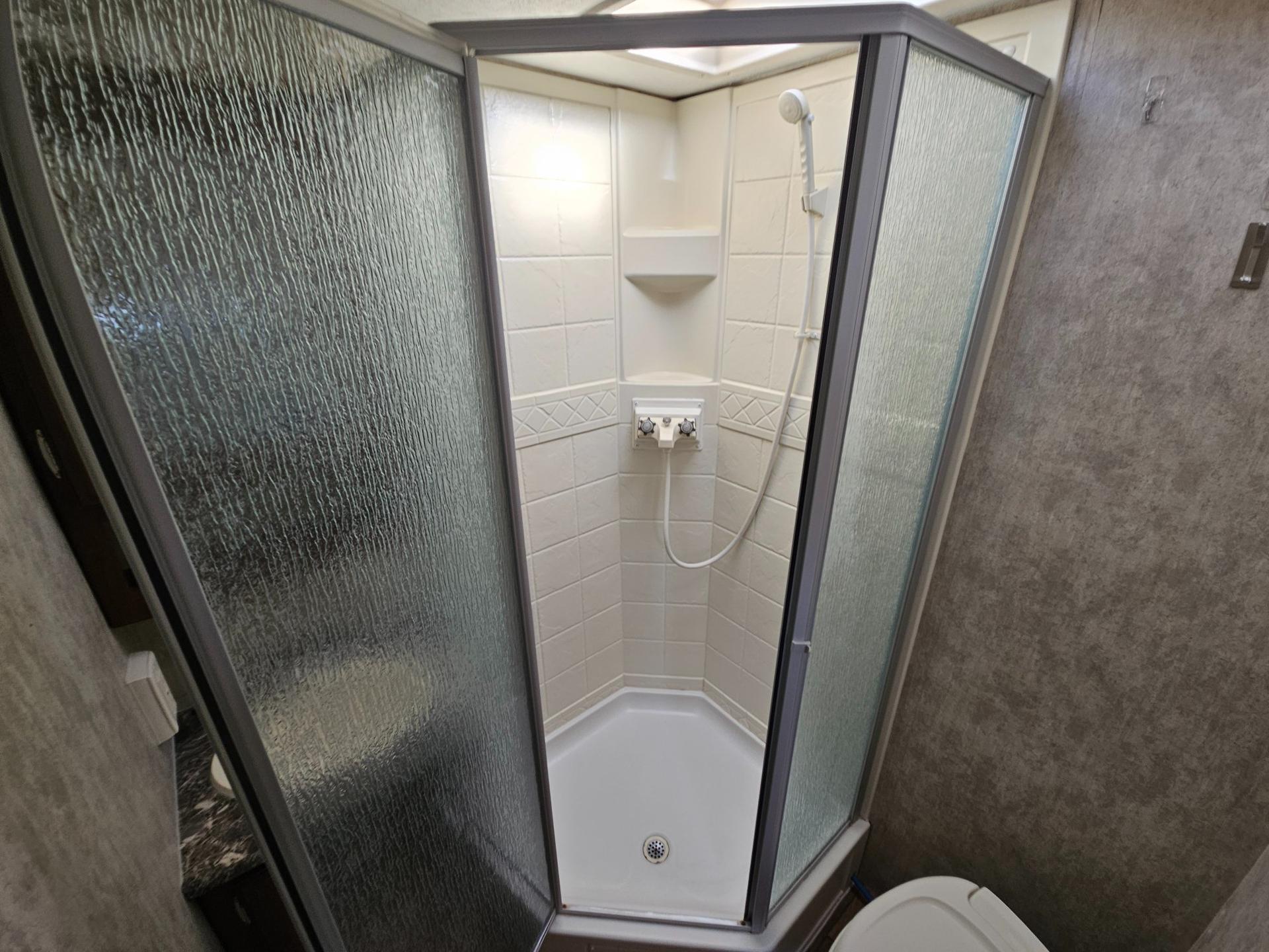 2016 Keystone RV 2016 Keystone RV Passport Ultra Lite Grand Touring - thumbnail 27