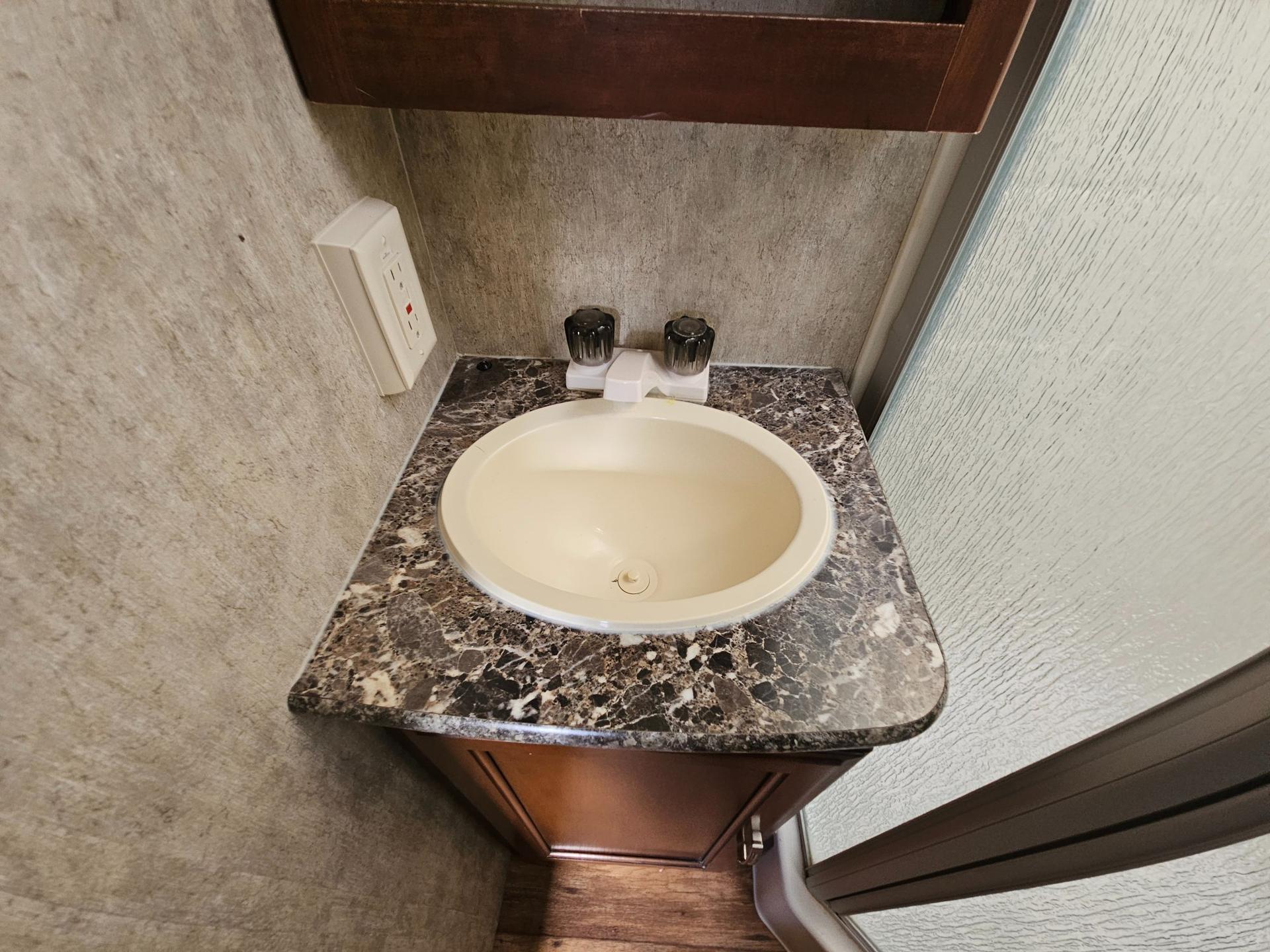 2016 Keystone RV 2016 Keystone RV Passport Ultra Lite Grand Touring - thumbnail 30